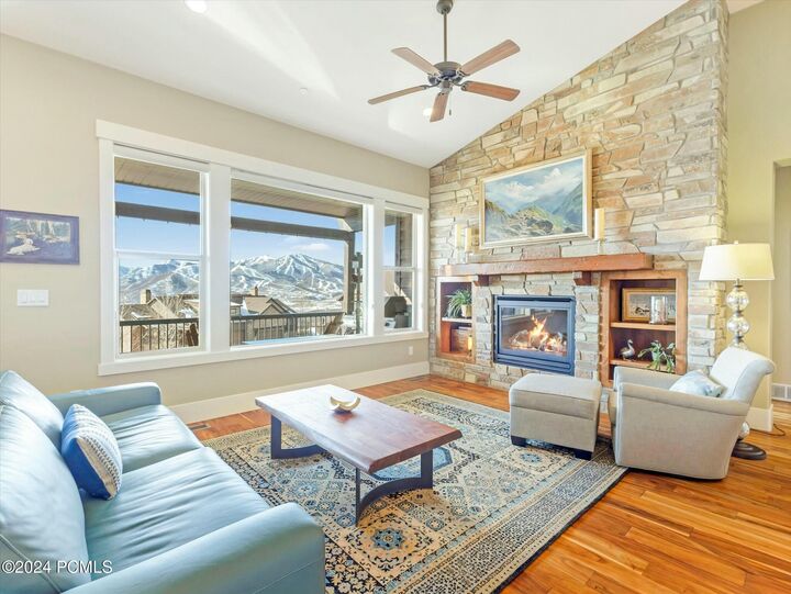 Property Photo:  1628 E Viewside Circle  UT 84036 