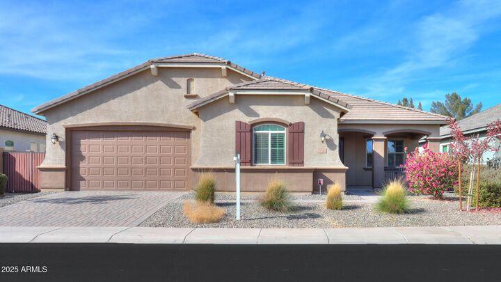 Property Photo:  18046 N Stonegate Road  AZ 85138 