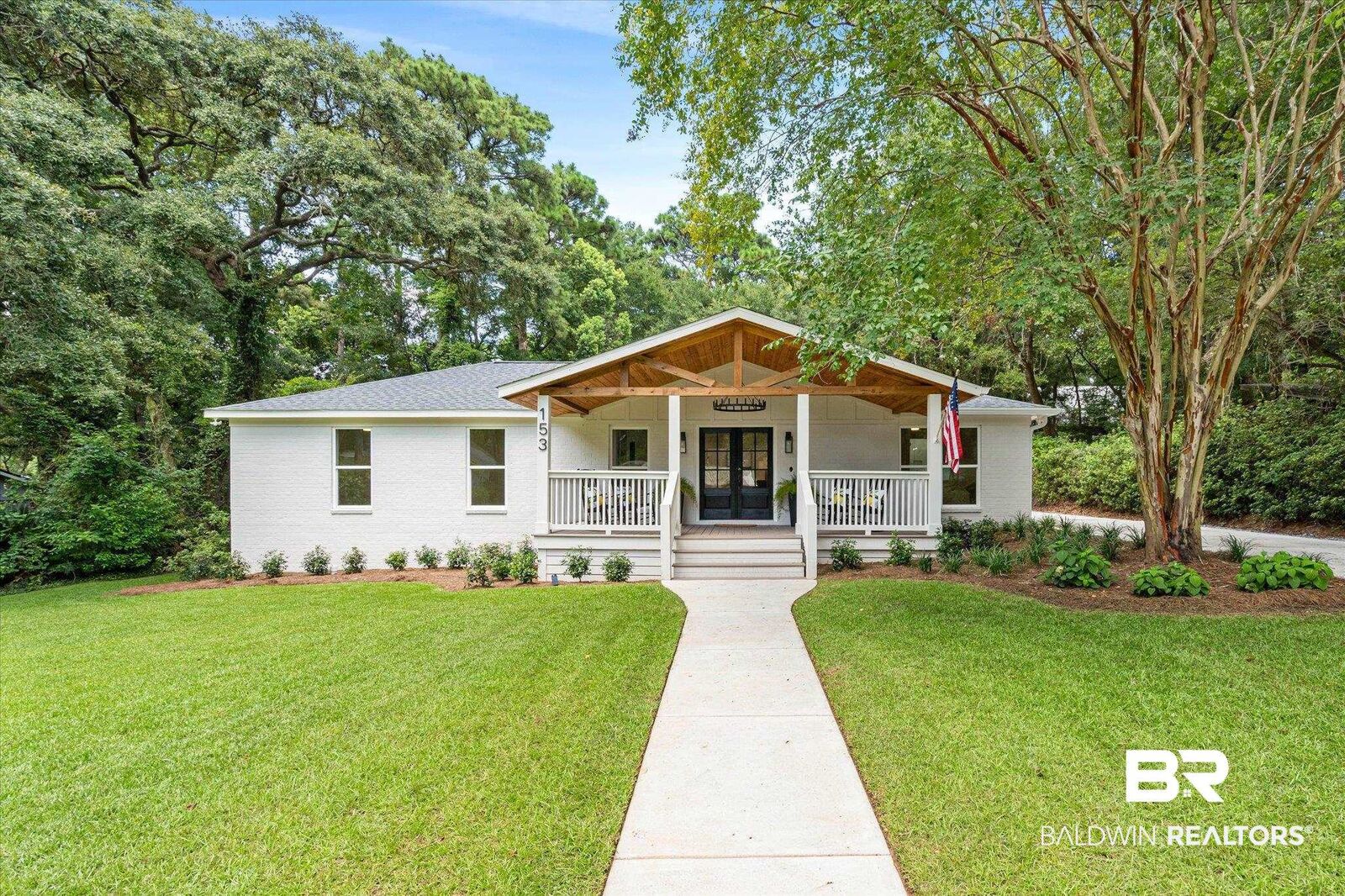 Property Photo:  153 Laurel Avenue  AL 36532 