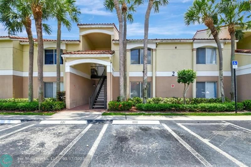 Property Photo:  815 W Boynton Beach Blvd 2-103  FL 33426 