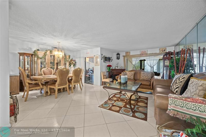 Property Photo:  6471 Racquet Club Dr 16  FL 33319 