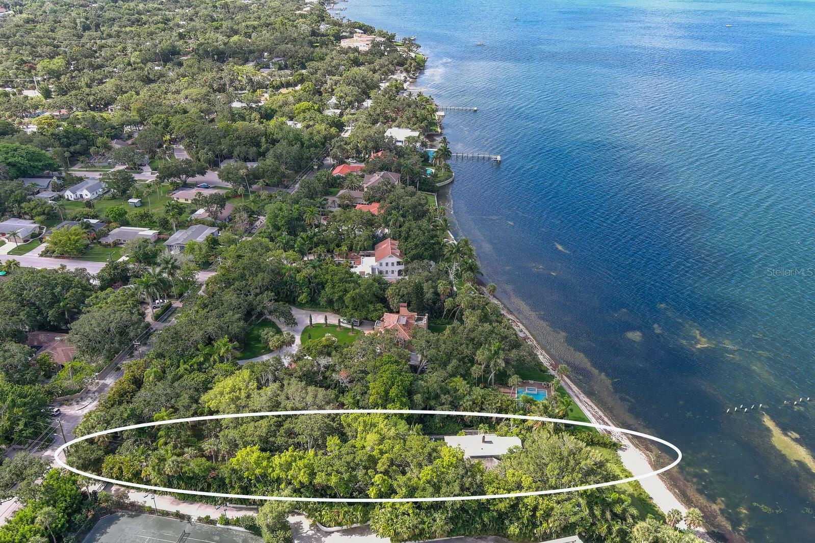 Property Photo: 3301 Bay Shore Road FL 34234