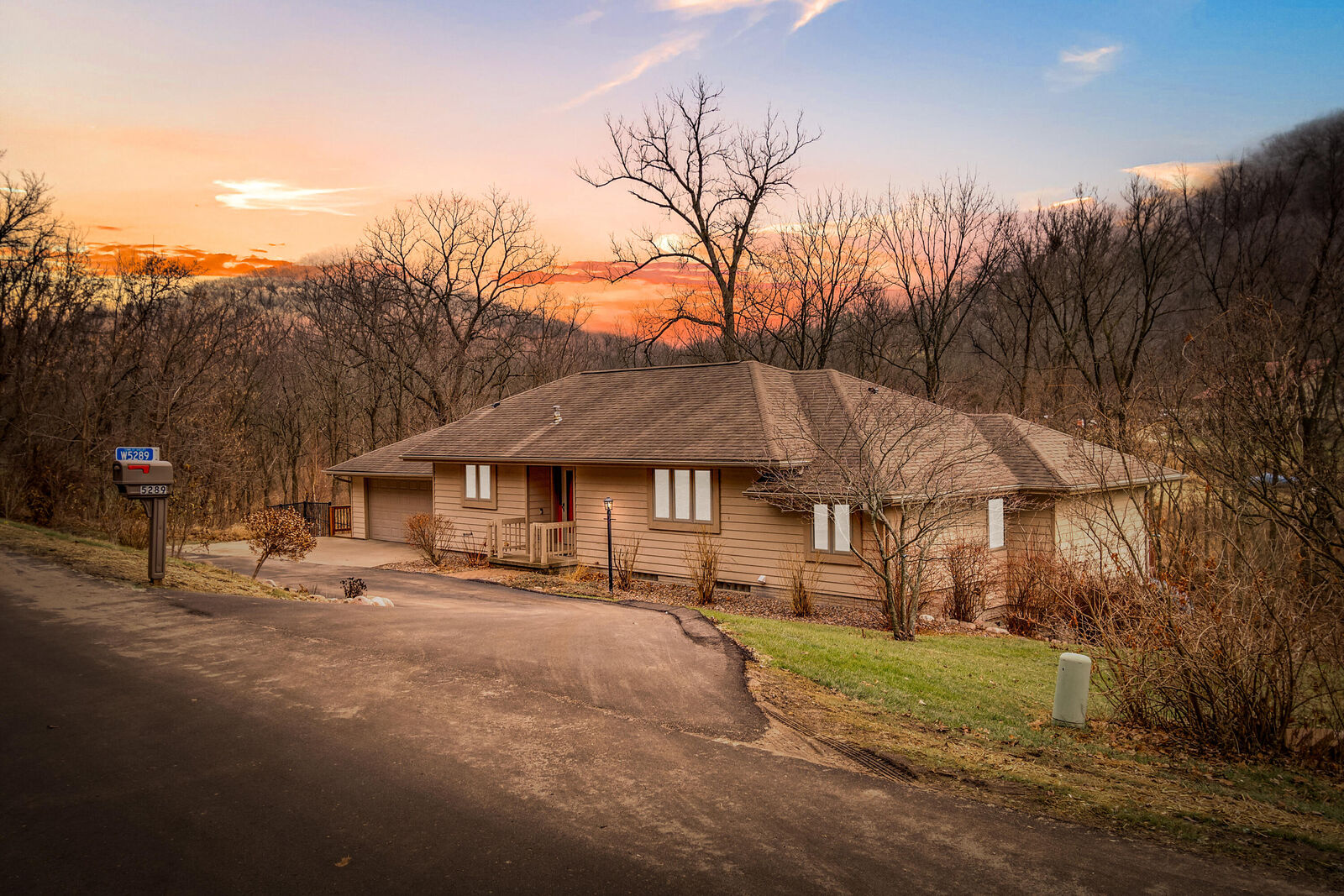 Property Photo: W5289 Boma Rd WI 54601