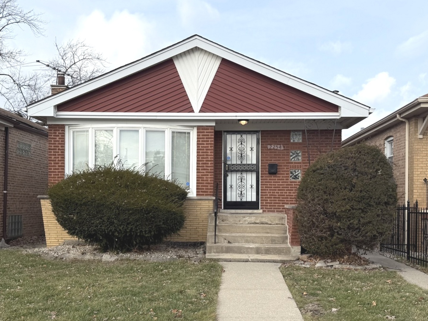 Property Photo:  2254 W 81st Street  IL 60620 