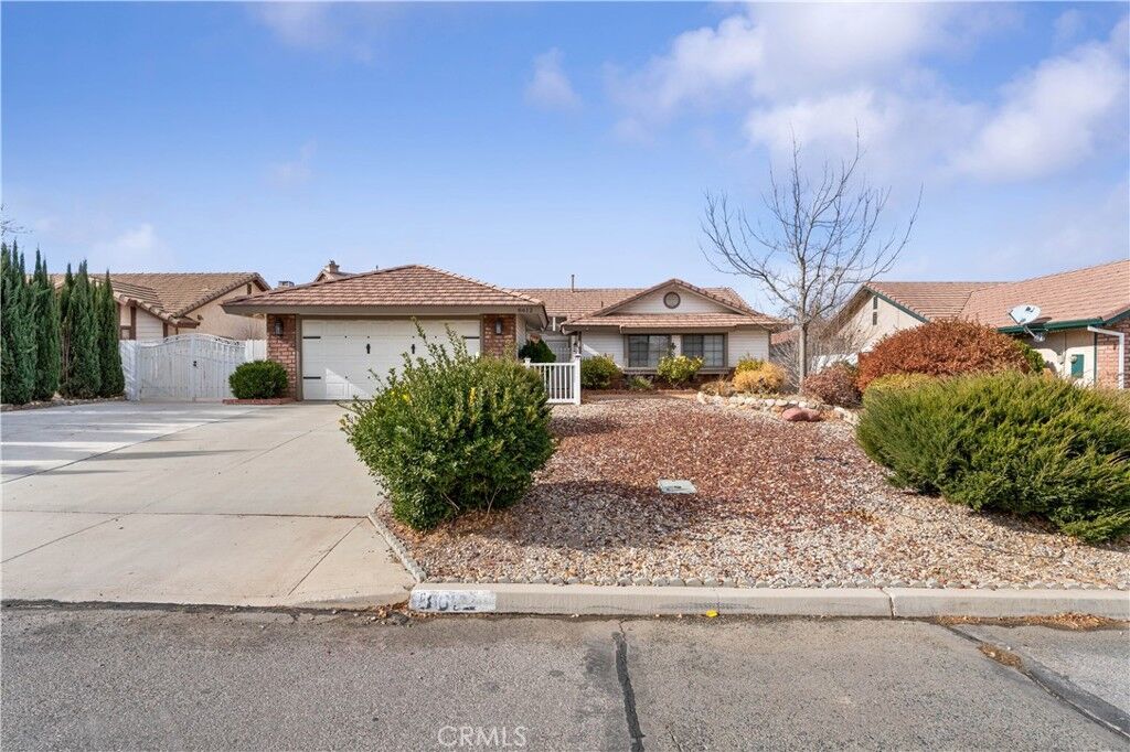 Property Photo:  8612 Valley View Drive  CA 92344 