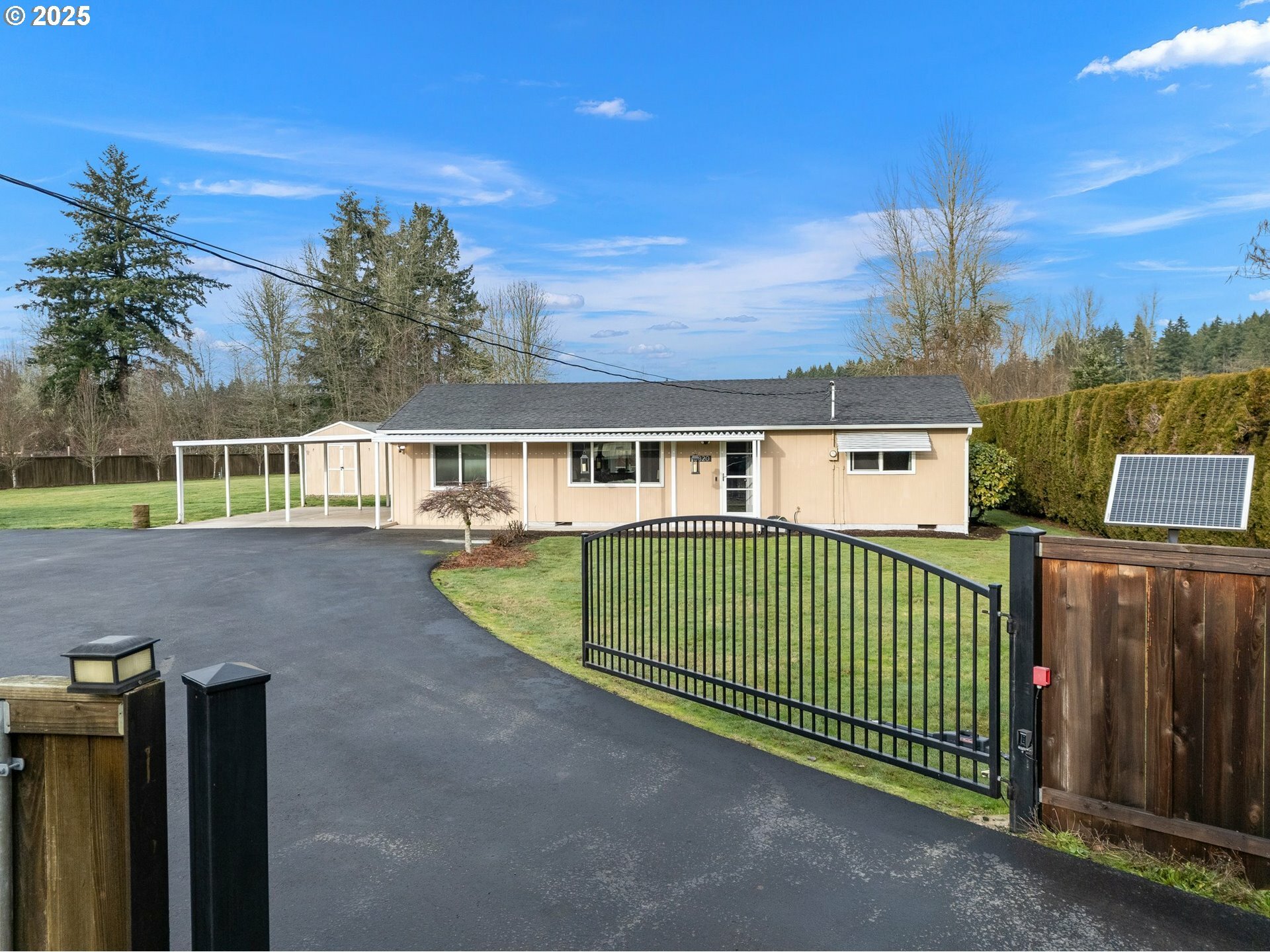 Property Photo:  16320 NE 58th Ave  WA 98686 