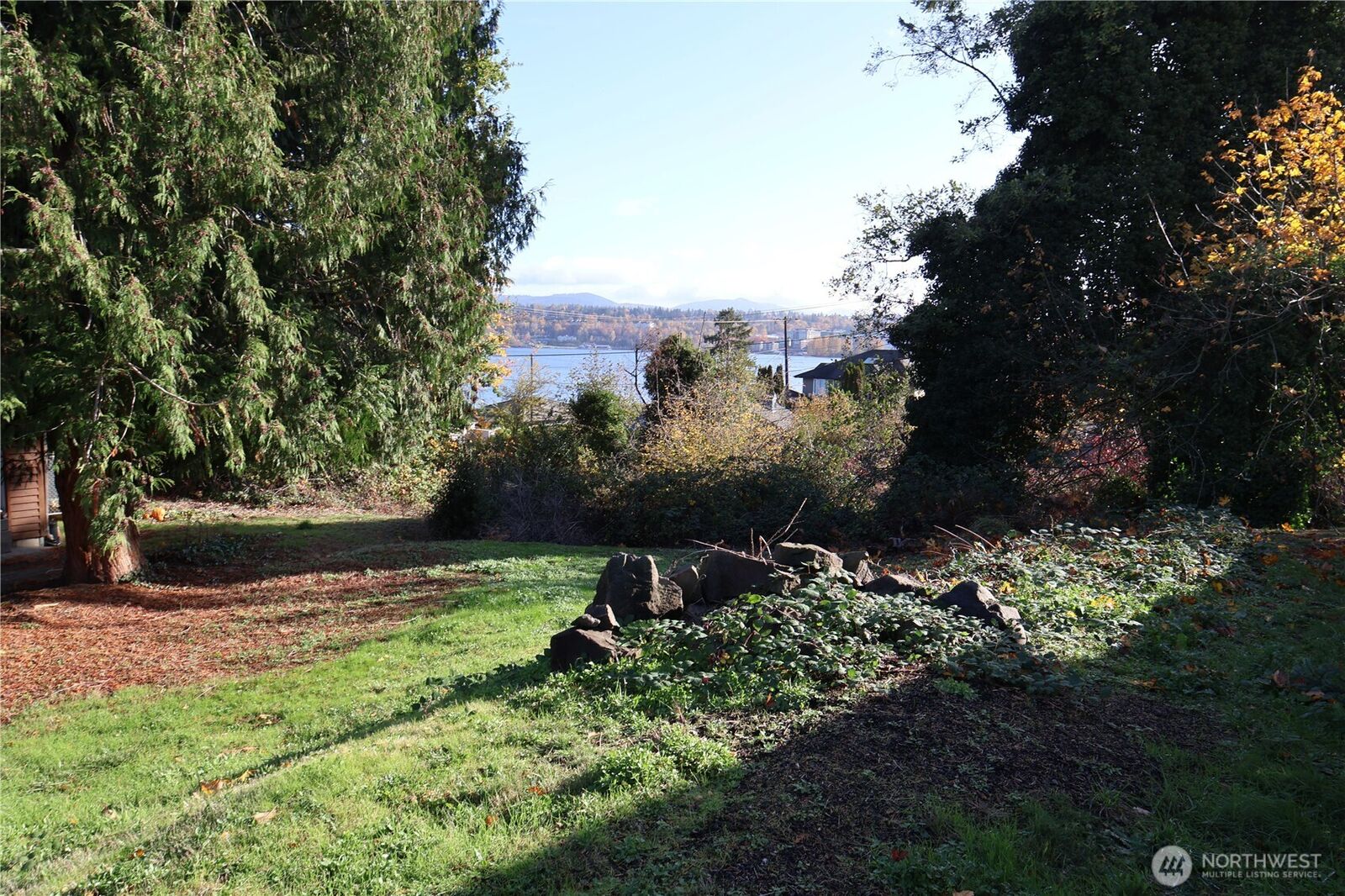 Property Photo:  11000  Lotus Place S  WA 98178 