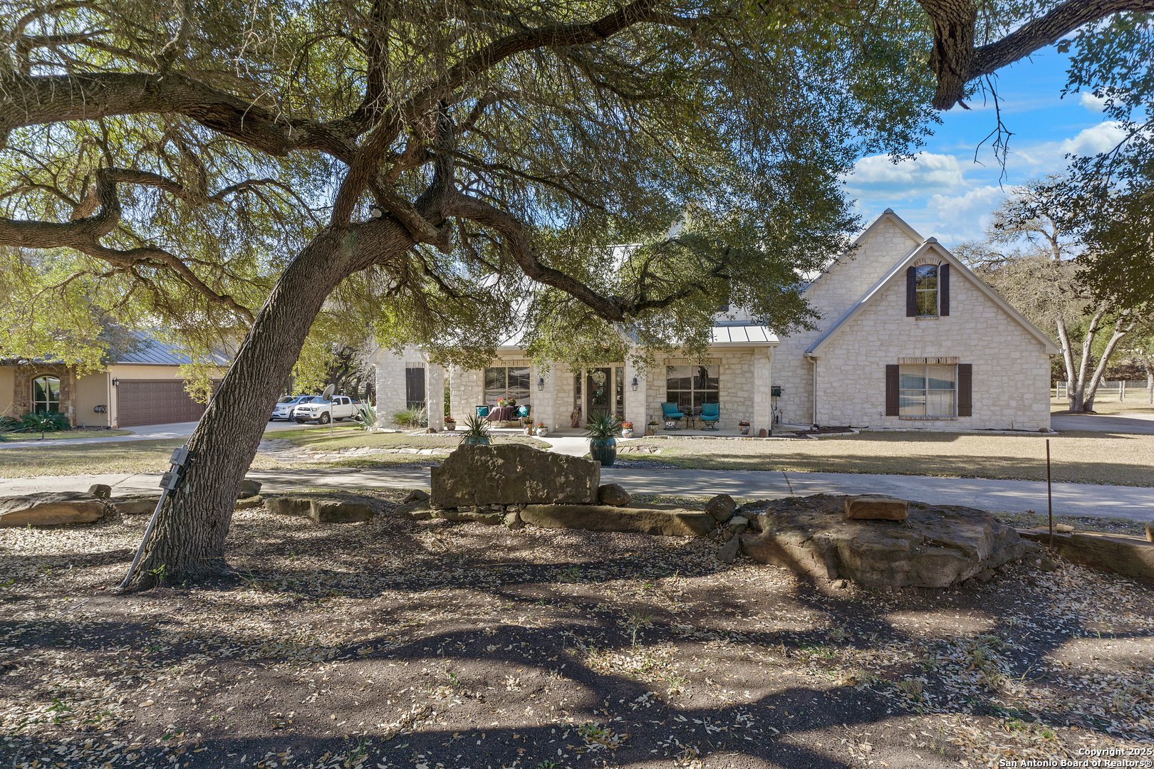 Property Photo:  219 Shepherds Crook  TX 78023 