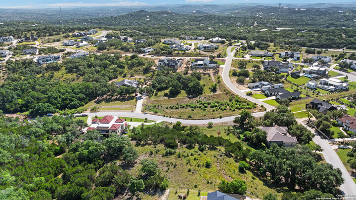 Property Photo: 9828 Midsomer Pl TX 78255