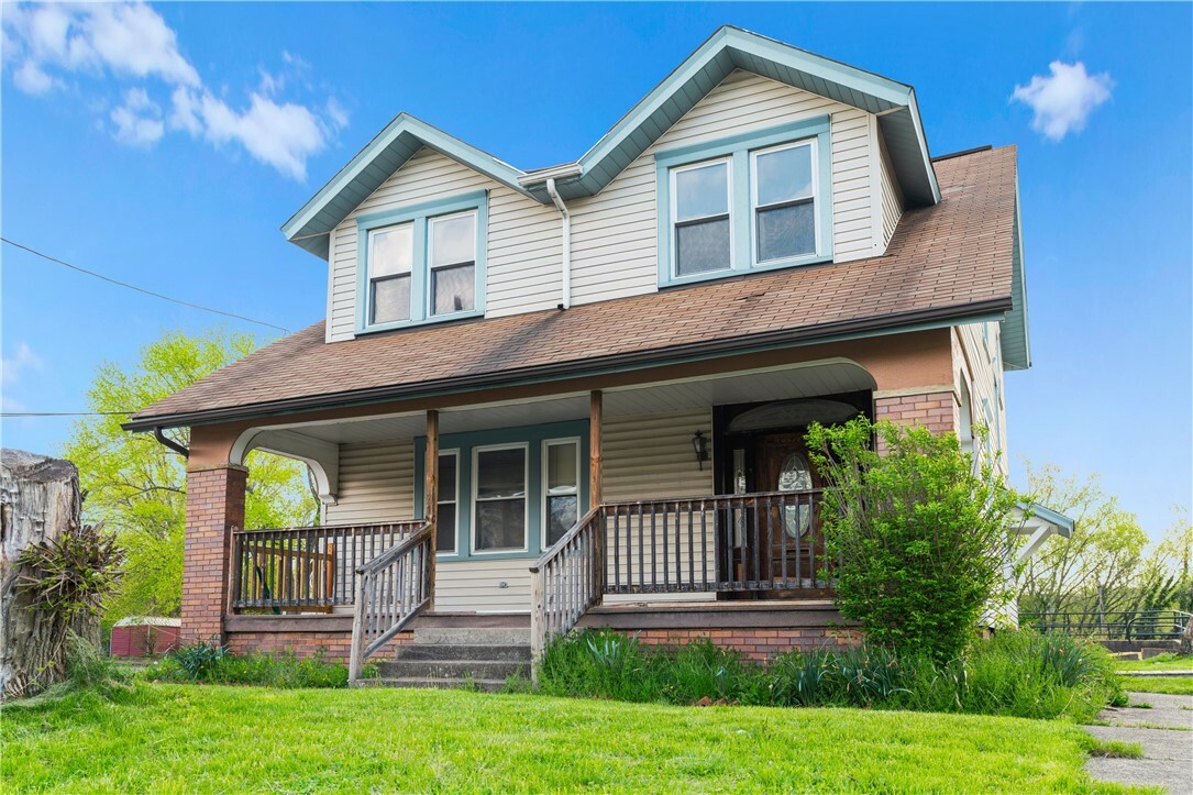 Property Photo: 641 Penn Ave PA 15066