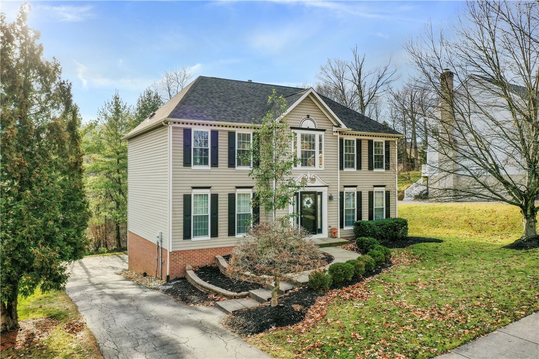 Property Photo:  345 Indian Ridge Drive  PA 15108 