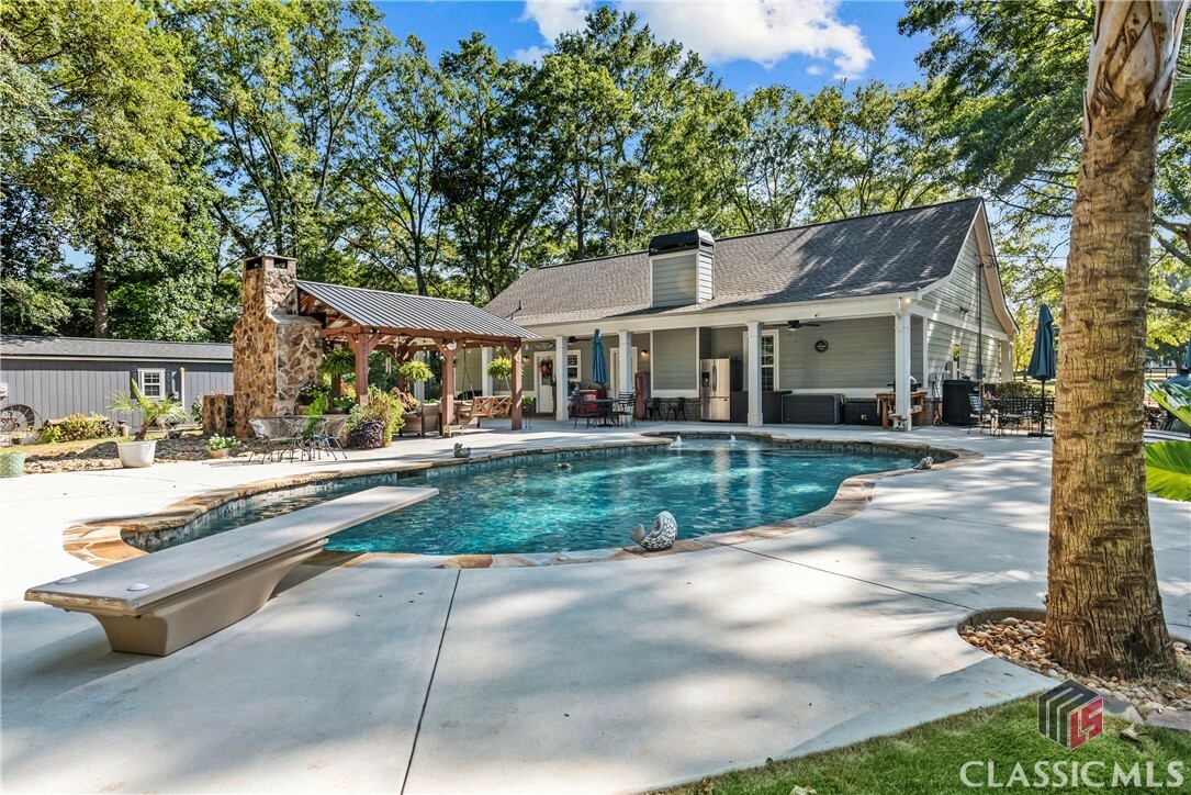 Property Photo:  1450 Cooper Gin Road  GA 30666 