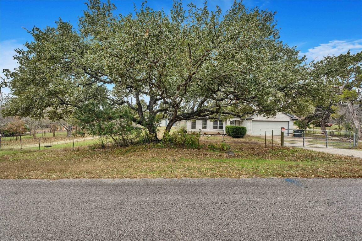 Property Photo:  10808 Slaughter Creek Drive  TX 78748 