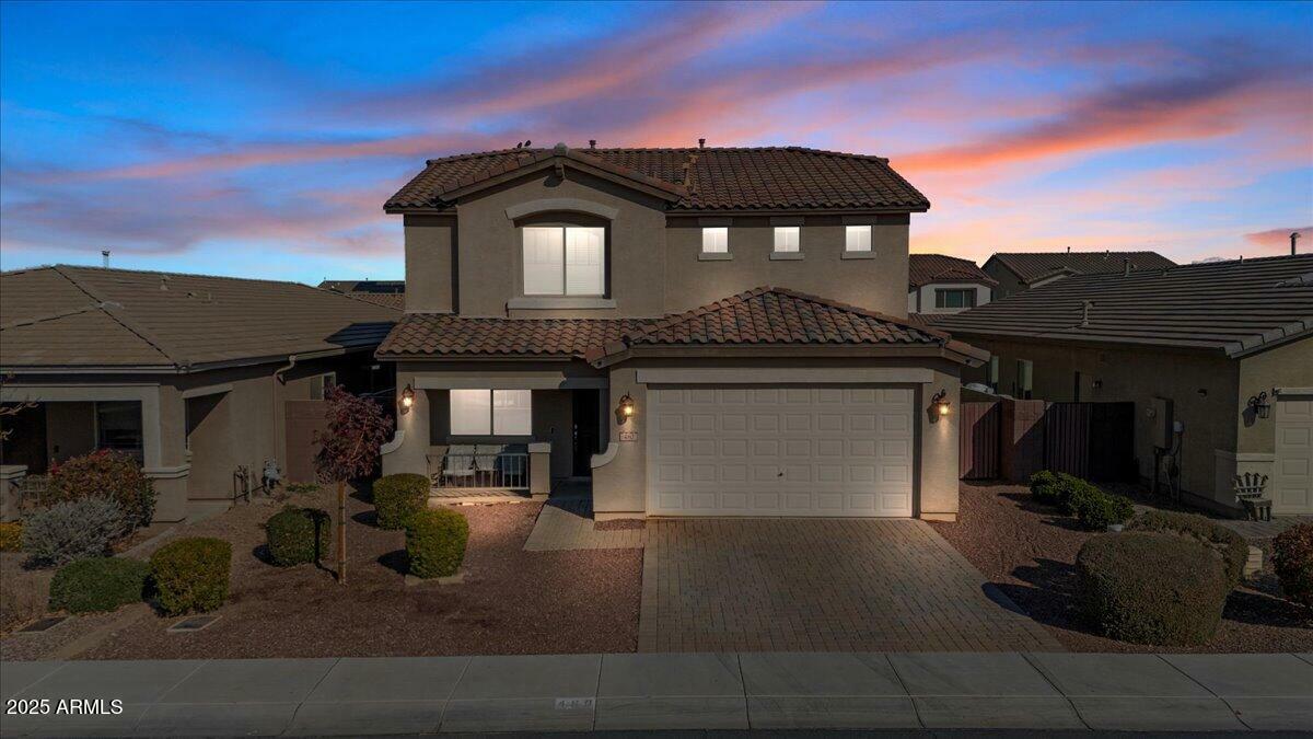 Property Photo:  480 W Cucumber Tree Avenue  AZ 85140 