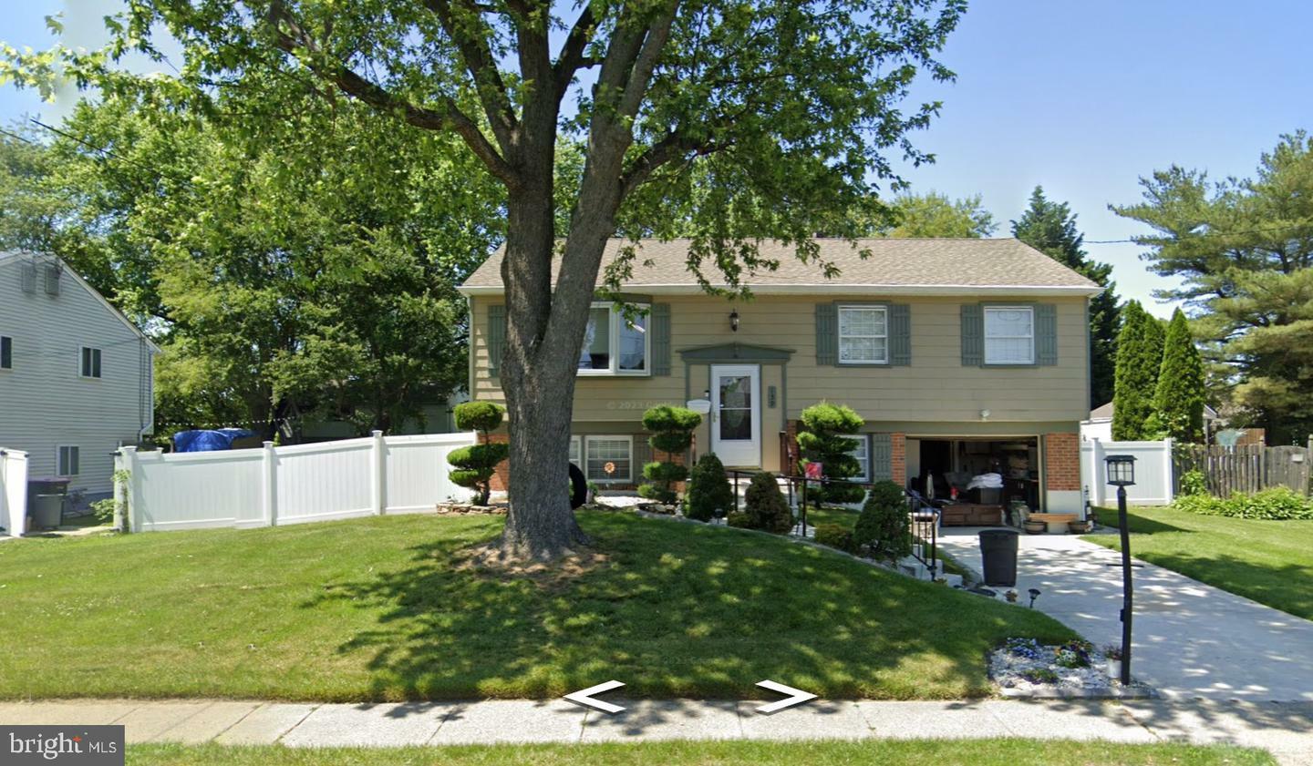 Property Photo:  139 Fairmount Avenue  NJ 08012 