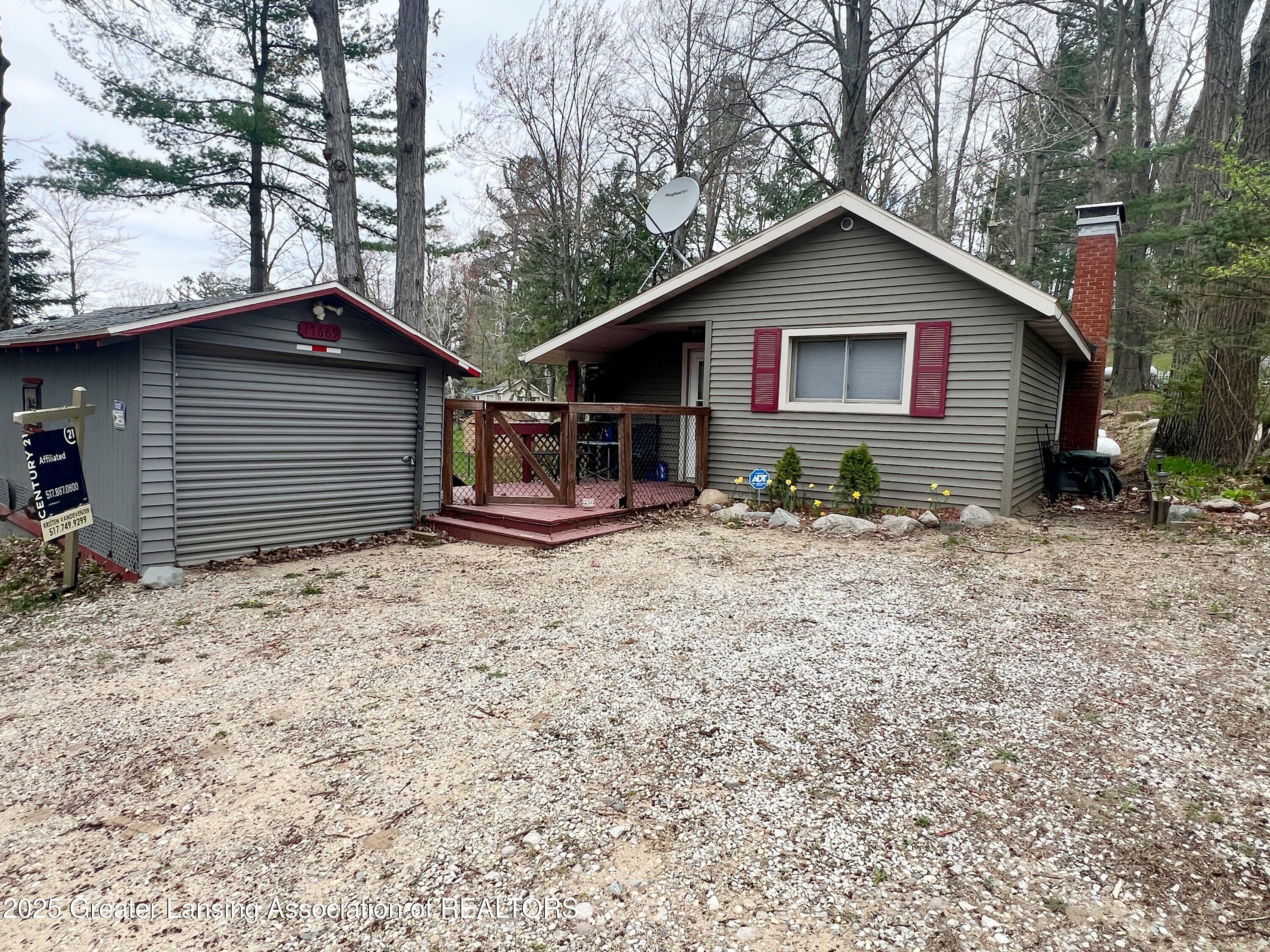 Property Photo: 17669 Lake Drive MI 49305