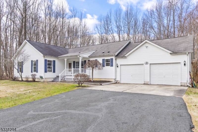 Property Photo:  15 White Pine Rd  NJ 08831 