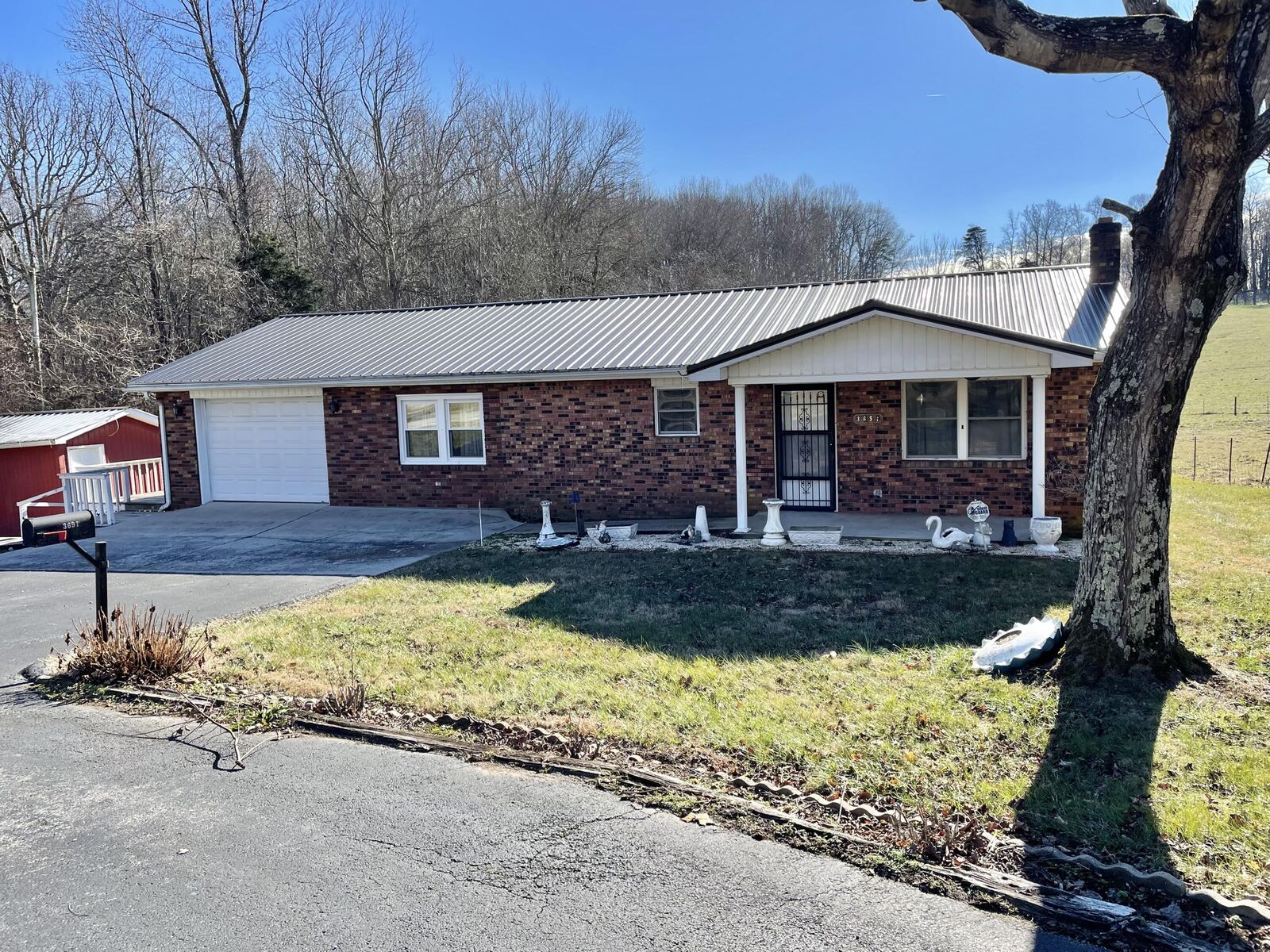 Property Photo:  3691 W Highway 635  KY 42553 