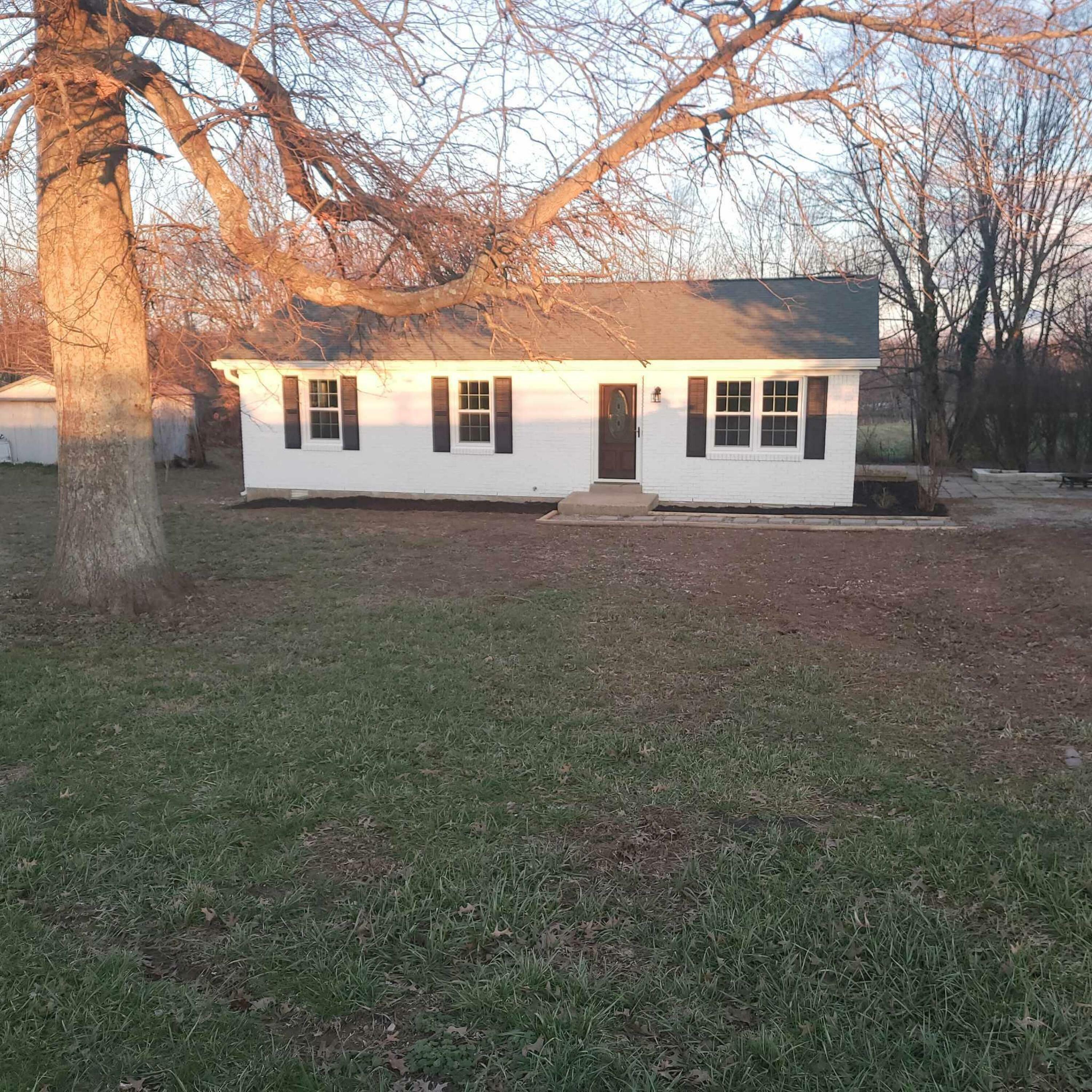 Property Photo:  220 Trammell Road  KY 40003 