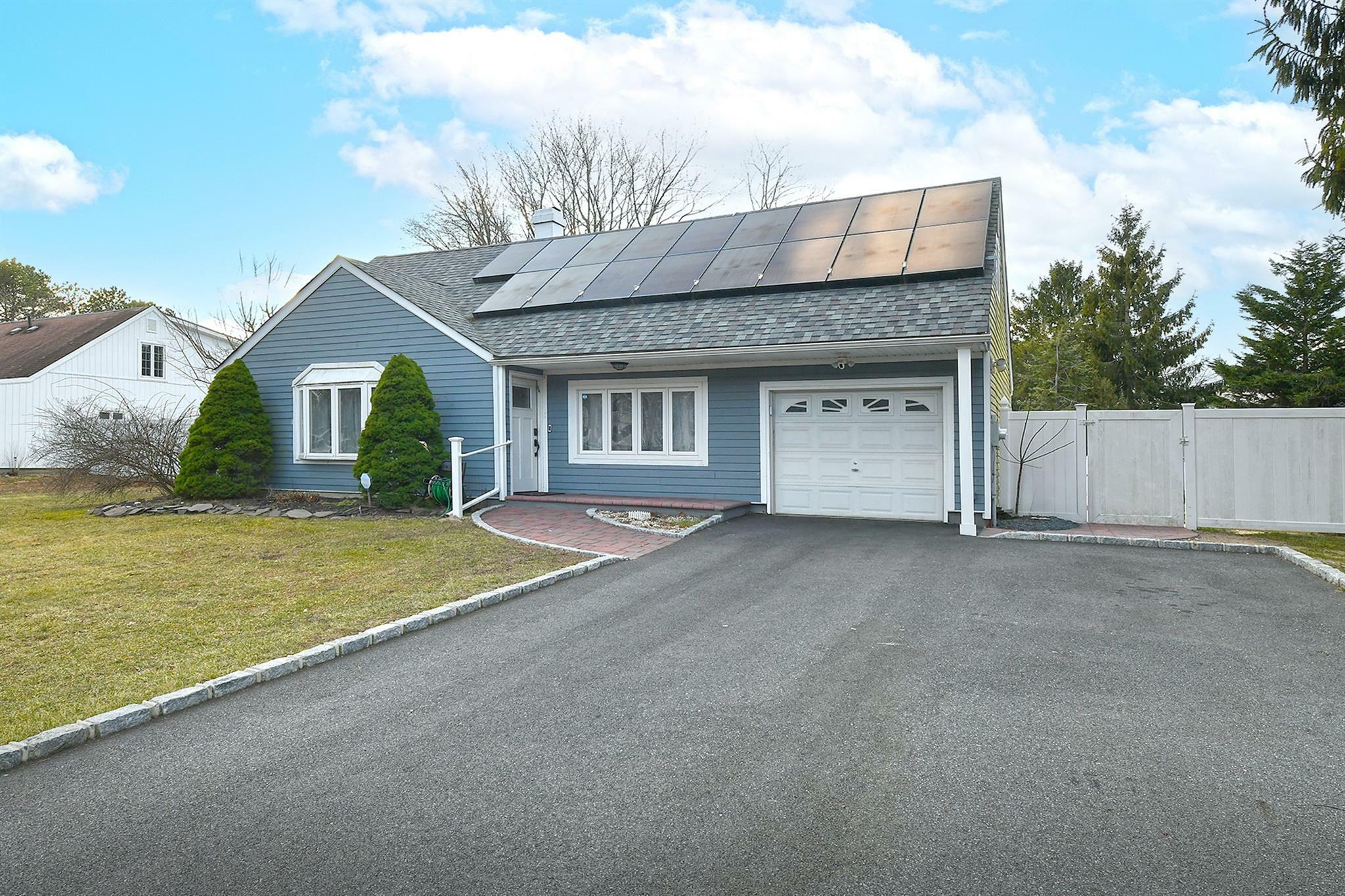 Property Photo:  66 White Pine Way  NY 11763 