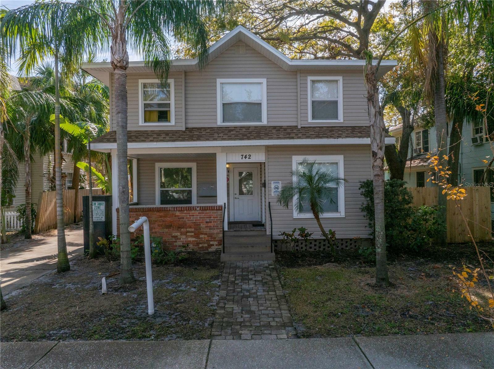 Property Photo:  742 7th Avenue N  FL 33701 