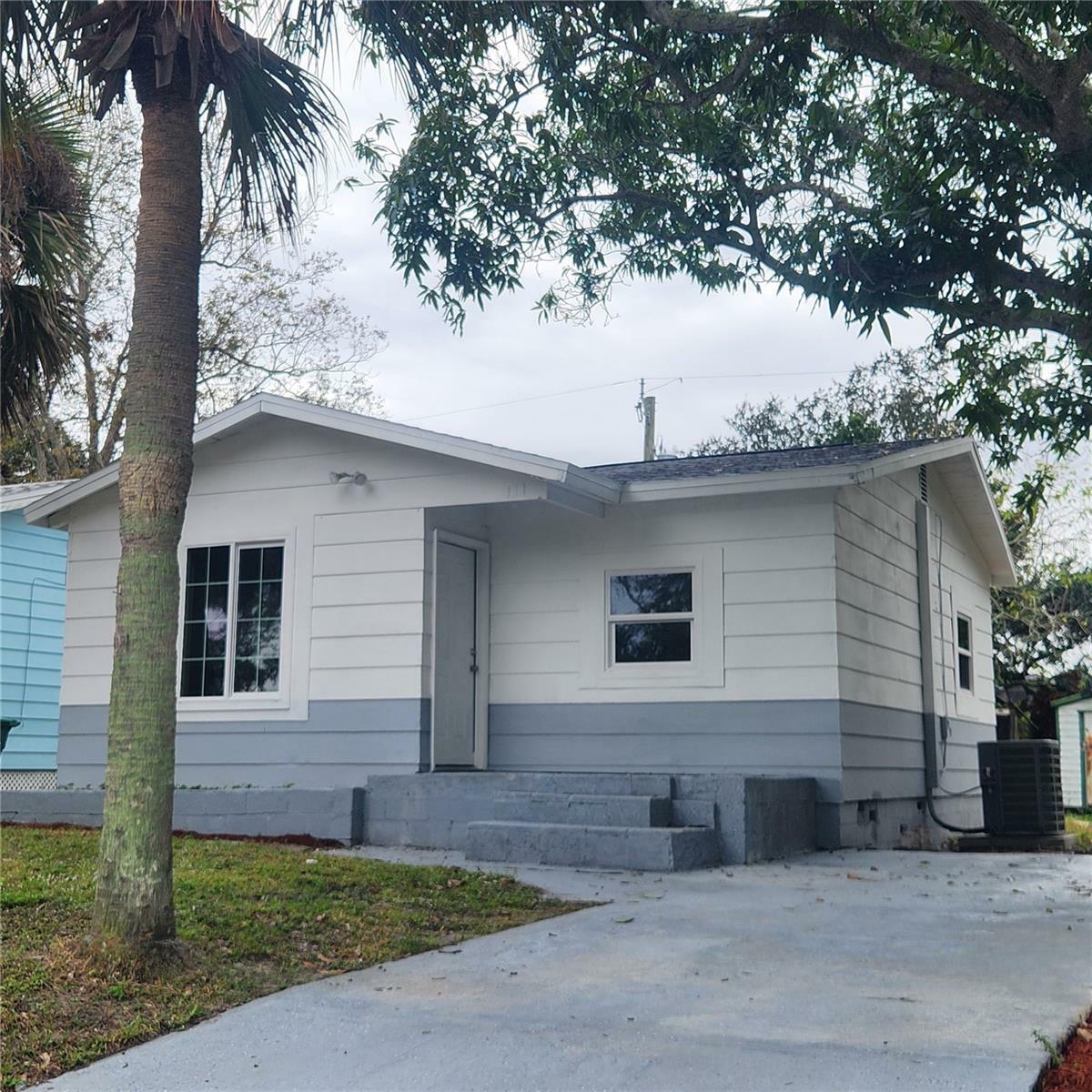 Property Photo:  519 Williams Street  FL 32901 