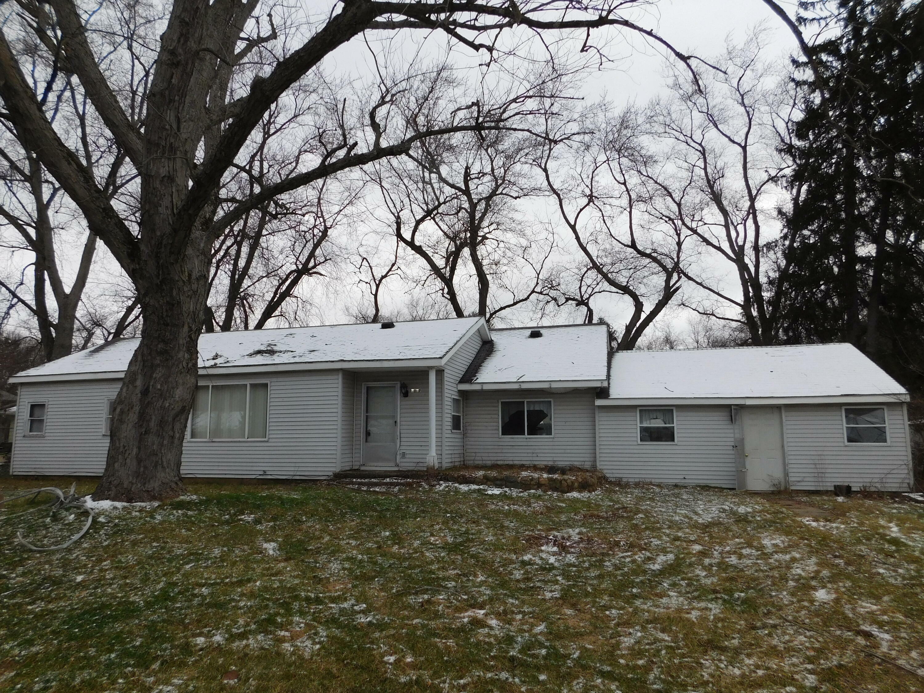 Property Photo:  8137 Forest Beach Road  MI 49098 