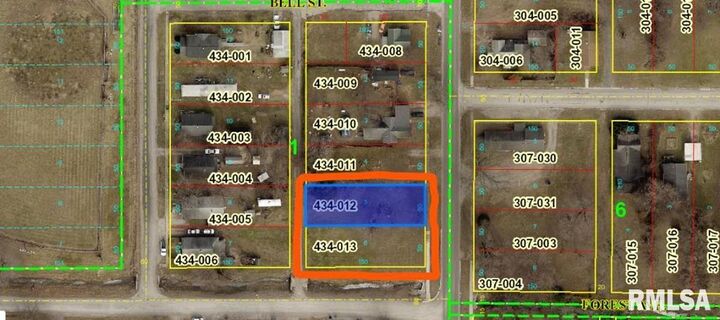 Property Photo:  1315 S 12th Street  IL 62864 