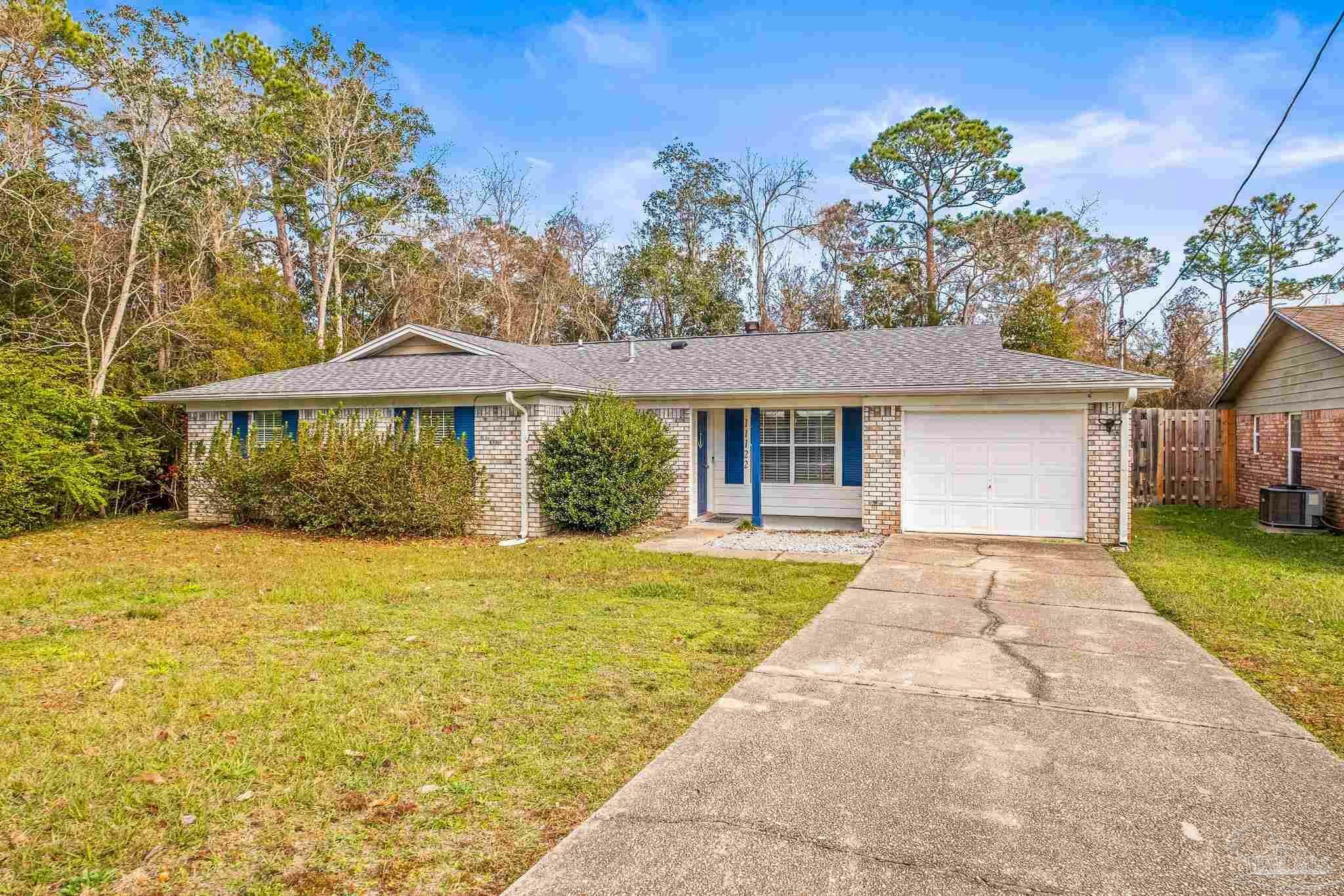 Property Photo:  11122 Little Creek Ln  FL 32506 