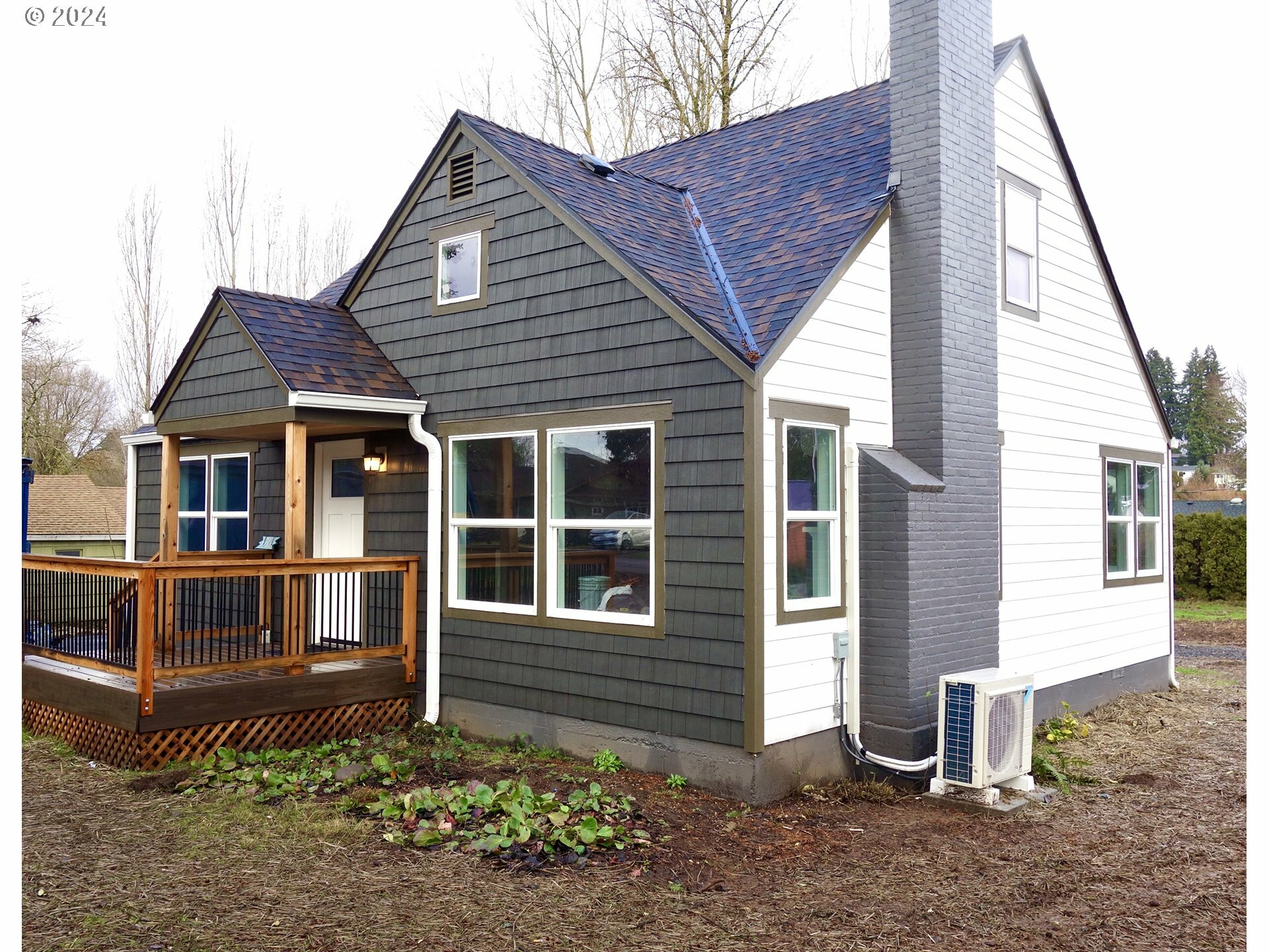 Property Photo: 3712 NE 54th St WA 98661