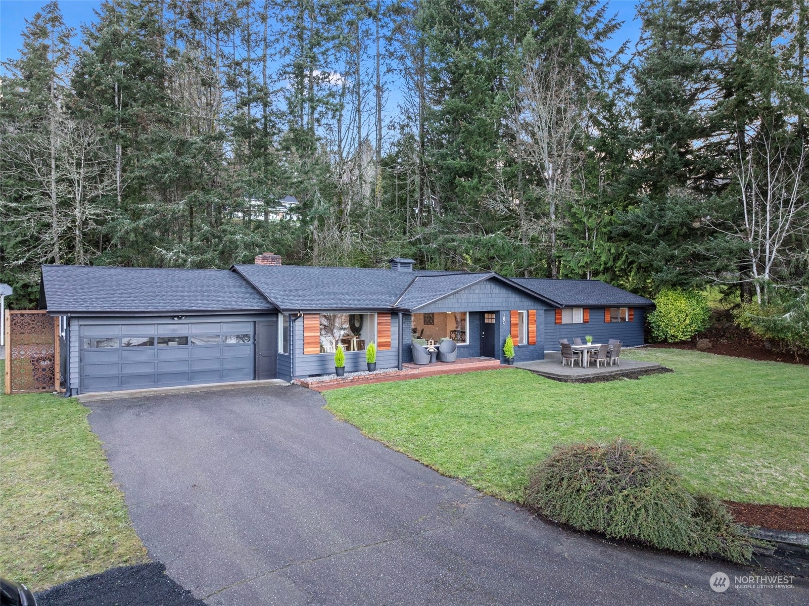 Property Photo:  180  Bella Bella Drive  WA 98333 