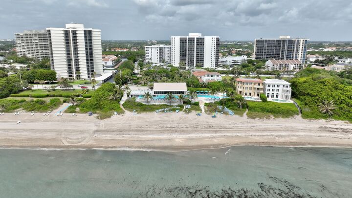 Property Photo: 4748 S Ocean Boulevard 306 FL 33487
