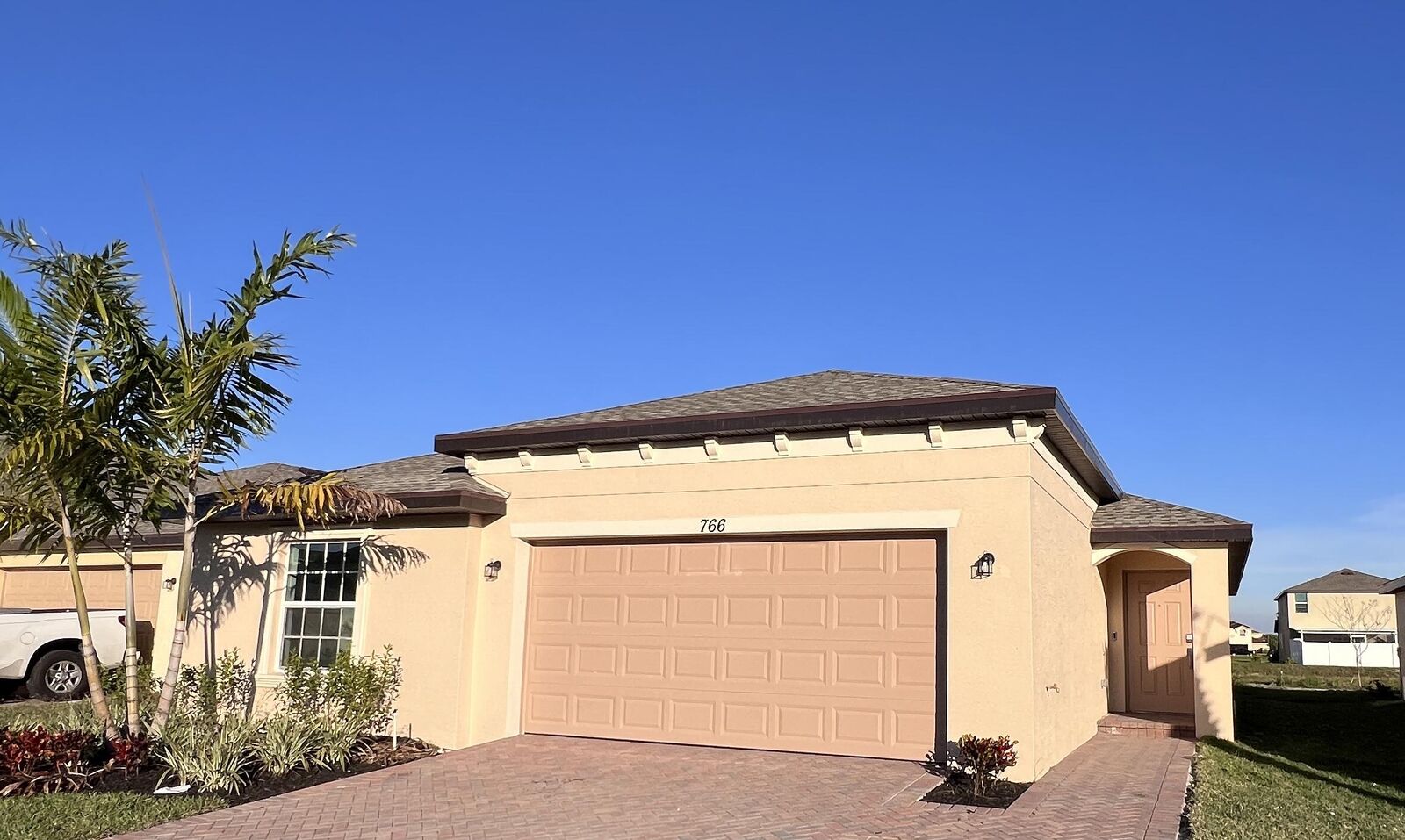 Property Photo: 766 W Carlyle Way W FL 34947