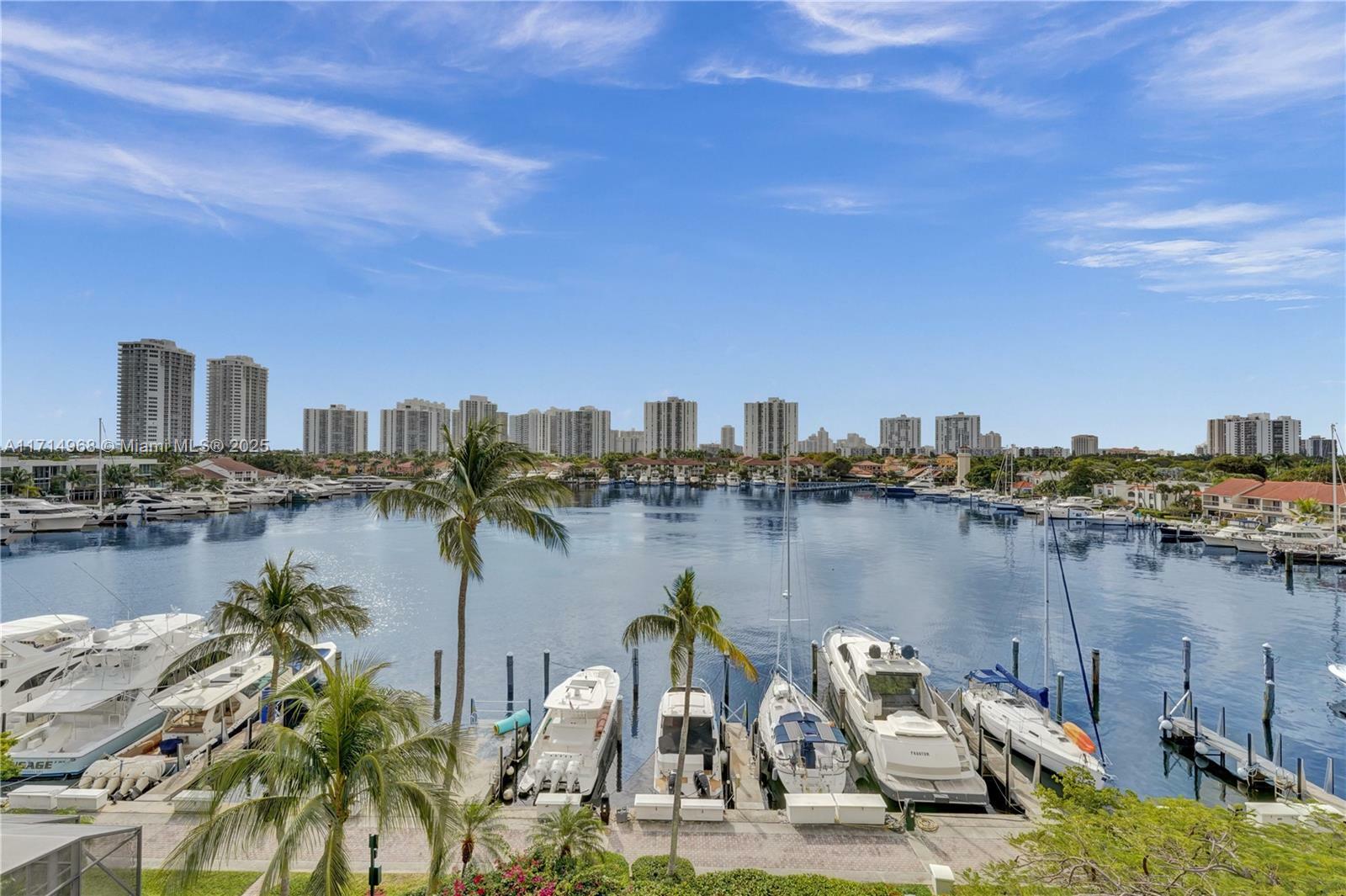 Property Photo:  3610 Yacht Club Dr 508  FL 33180 