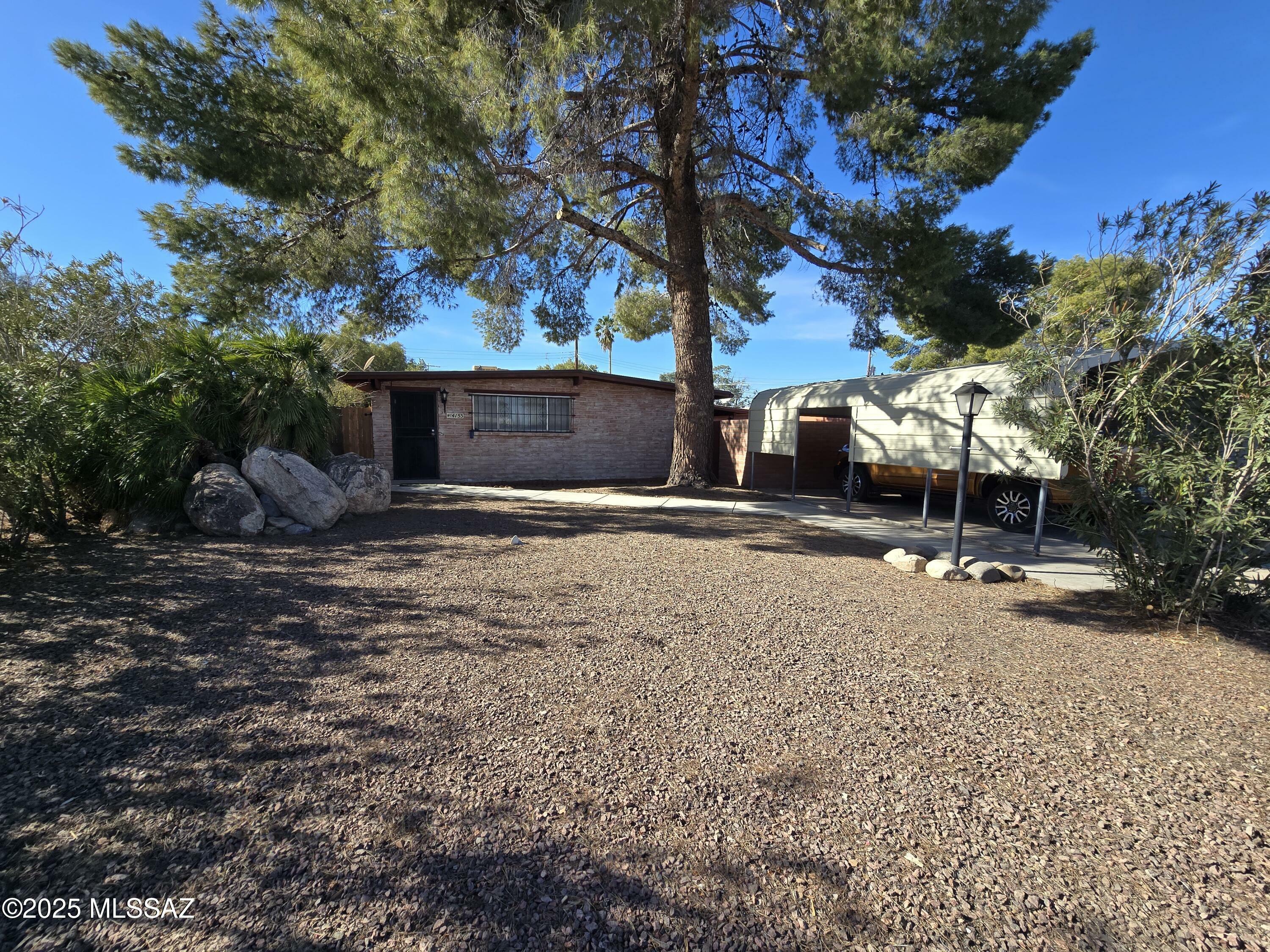 Property Photo:  4153 N San Patricio Place  AZ 85705 