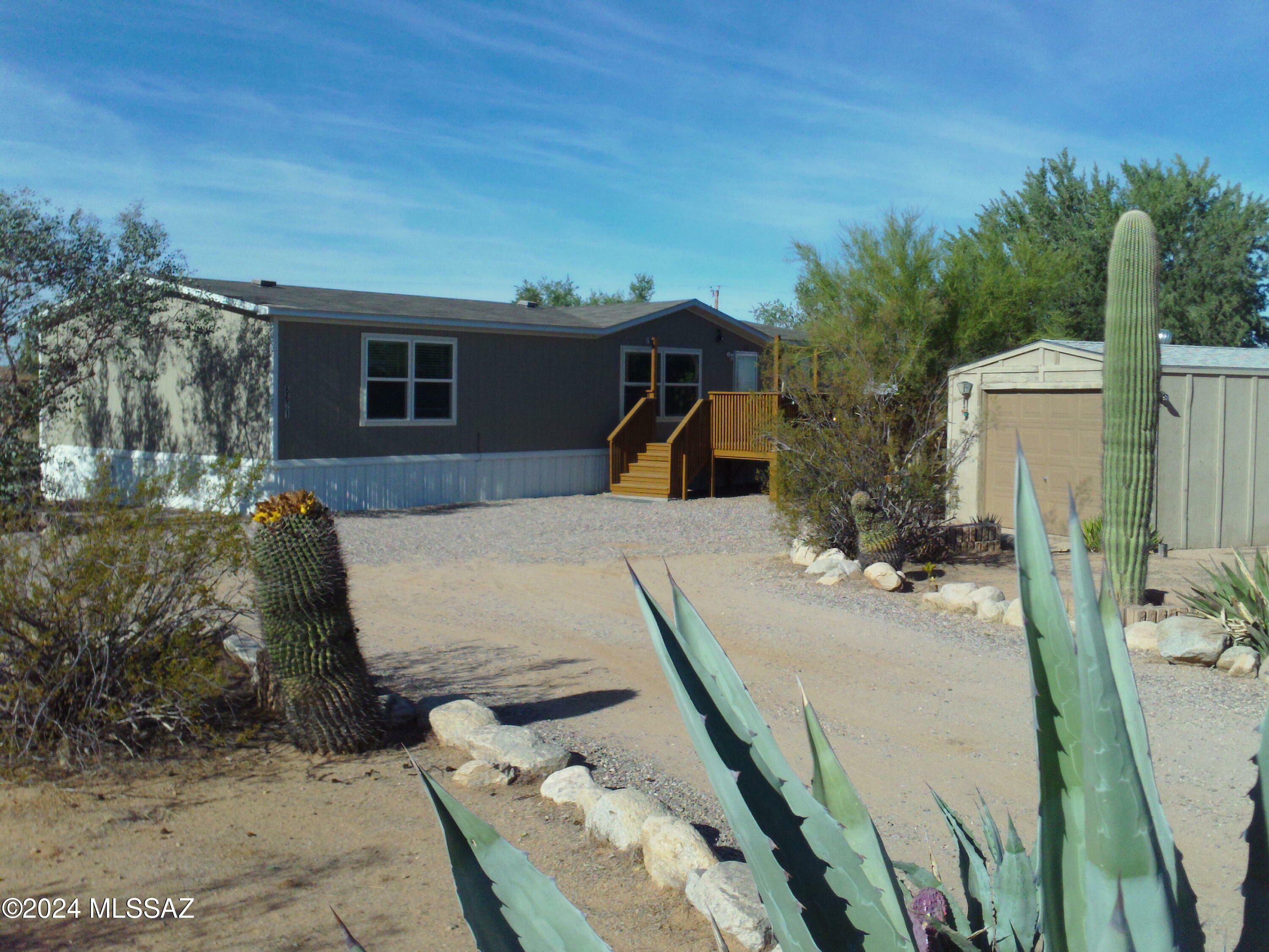 6621 N Guthrie Road  Tucson AZ 85743 photo