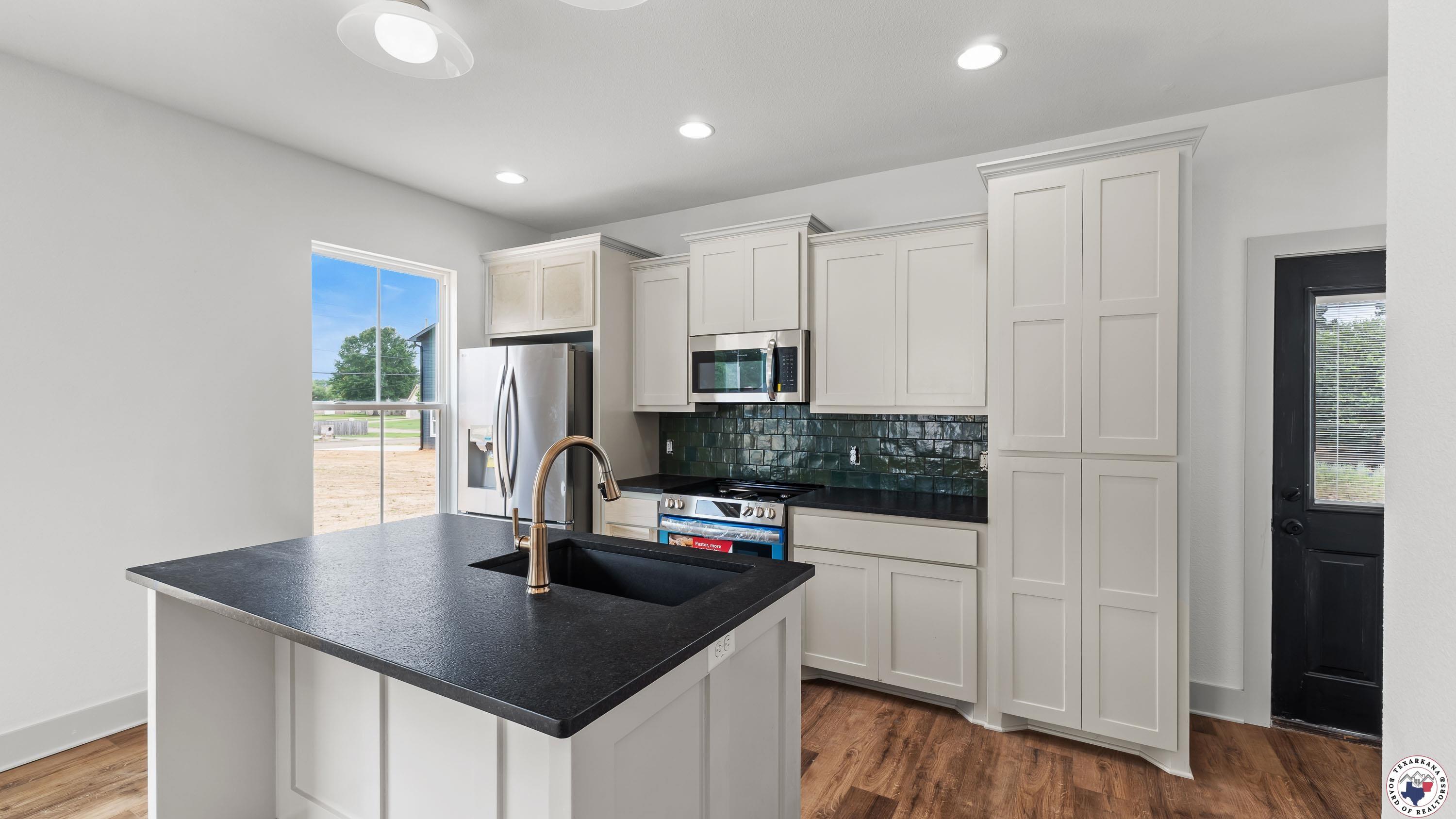 Property Photo:  3106 Bethany Lane  TX 75503 