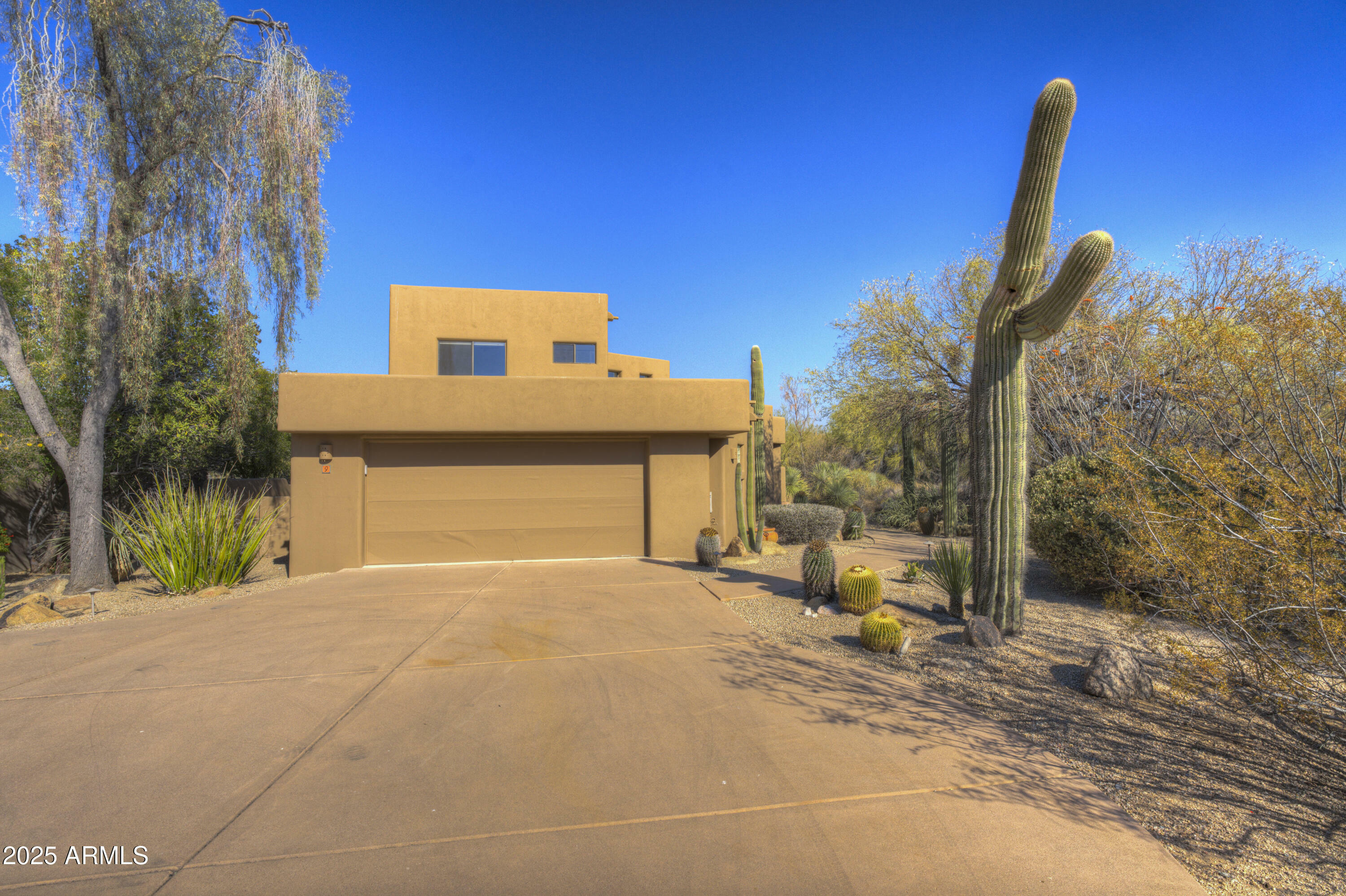 Property Photo:  7800 E Boulders Parkway 9  AZ 85266 