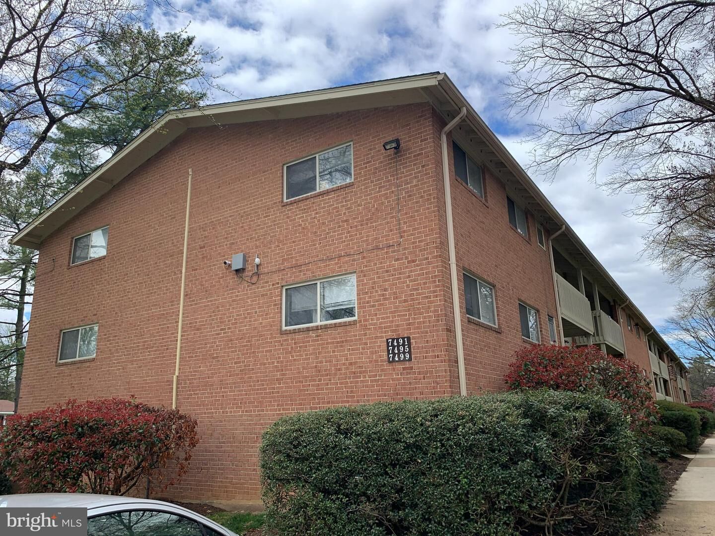 Property Photo: 7491 Little River Turnpike 202 VA 22003