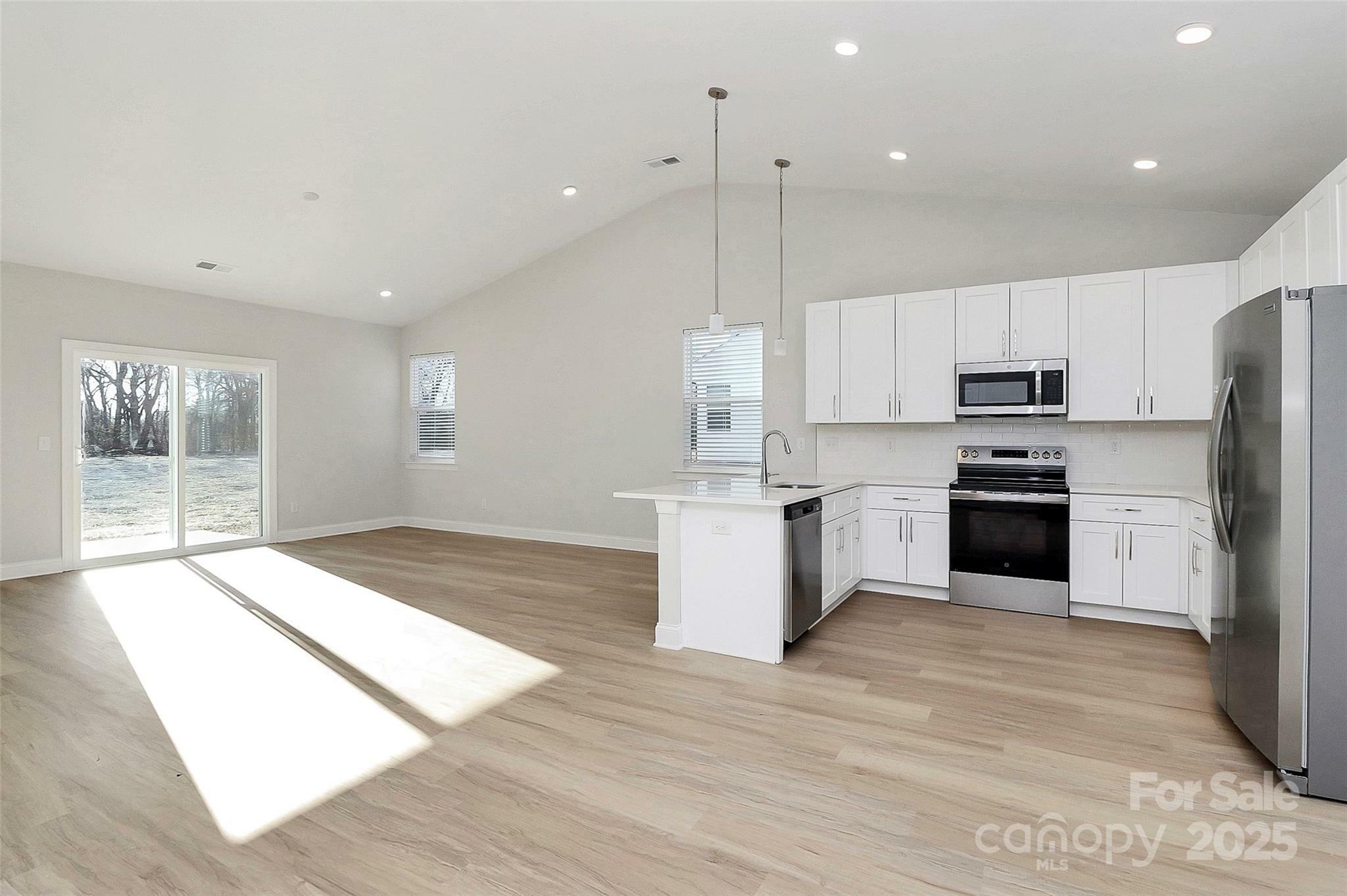 Property Photo: 4119 Pebblebrook Circle SW NC 28027