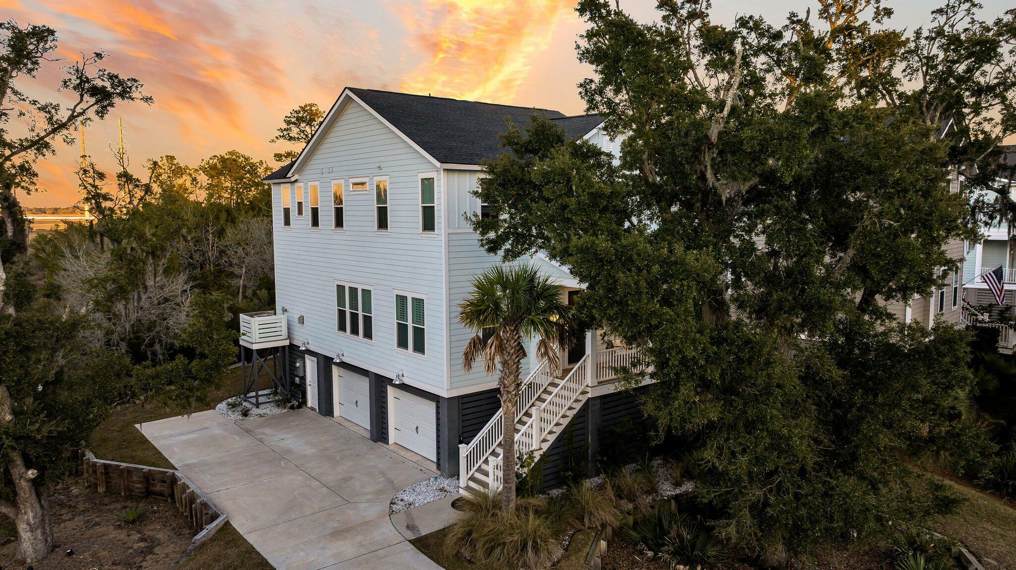 Property Photo:  2698 Colonel Harrison Drive  SC 29455 