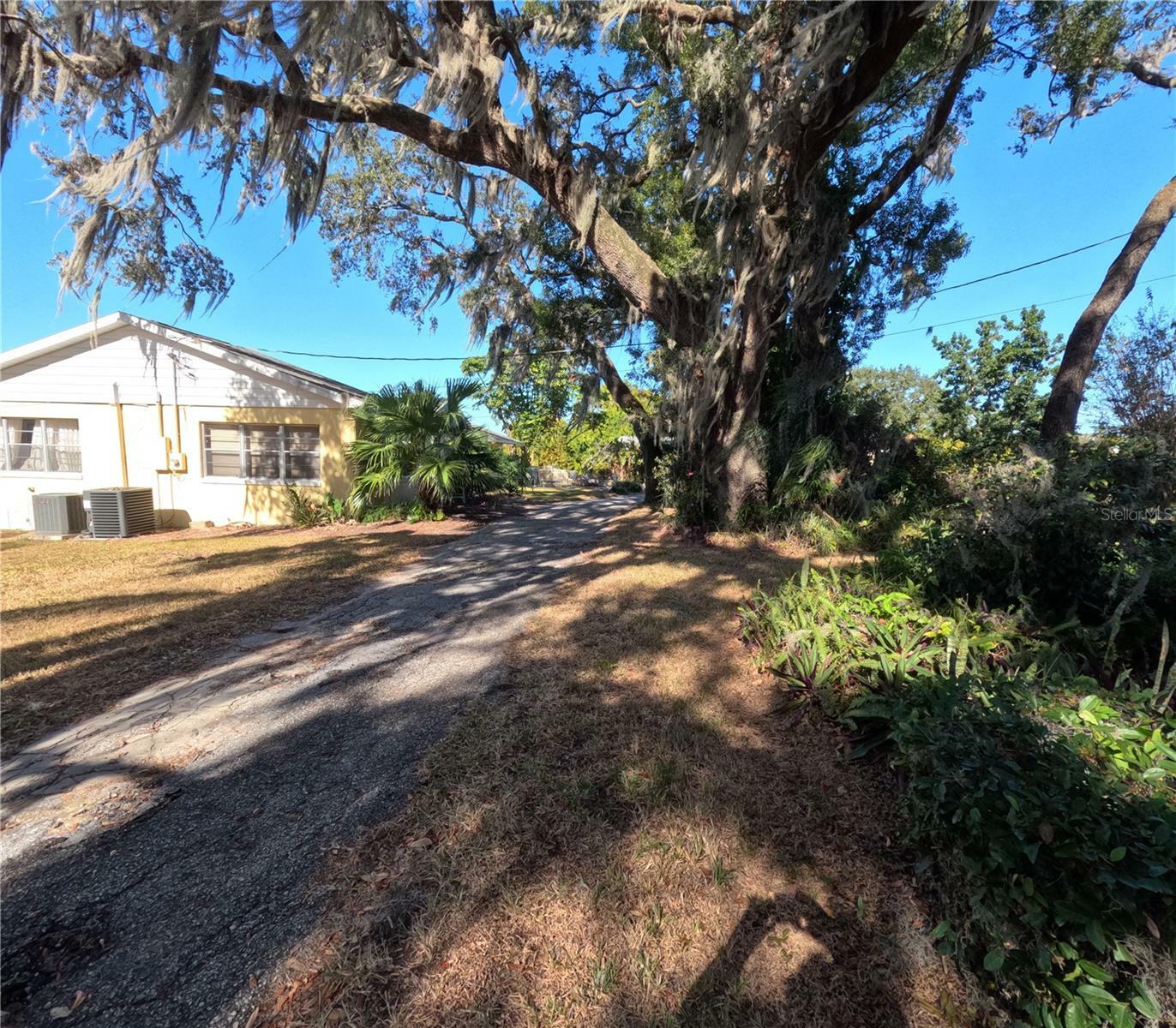 Property Photo:  9000 Ogilvie Drive  FL 32819 