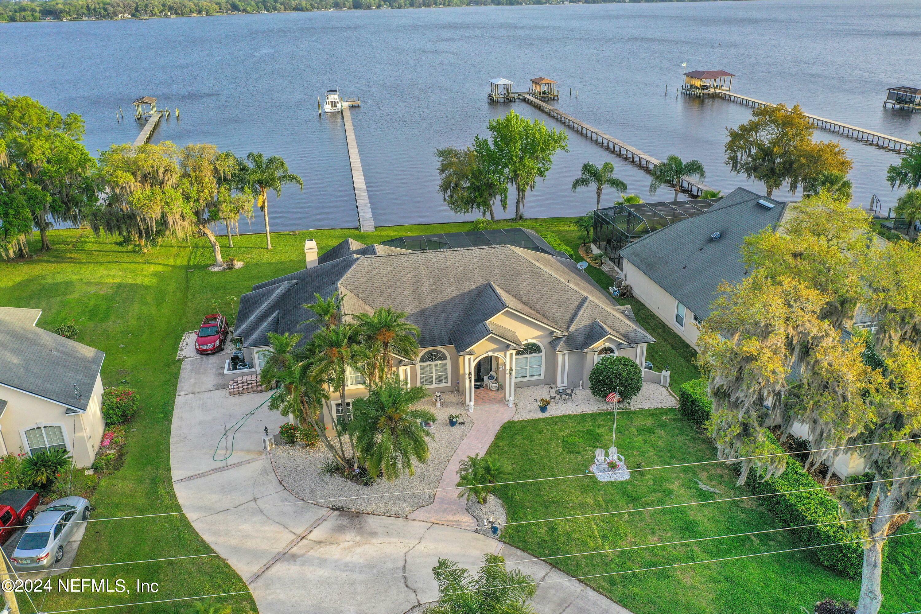 Property Photo:  2221 N Lakeshore Drive  FL 32003 