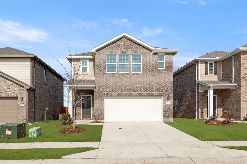 Property Photo: 220 Bradford Drive TX 75407