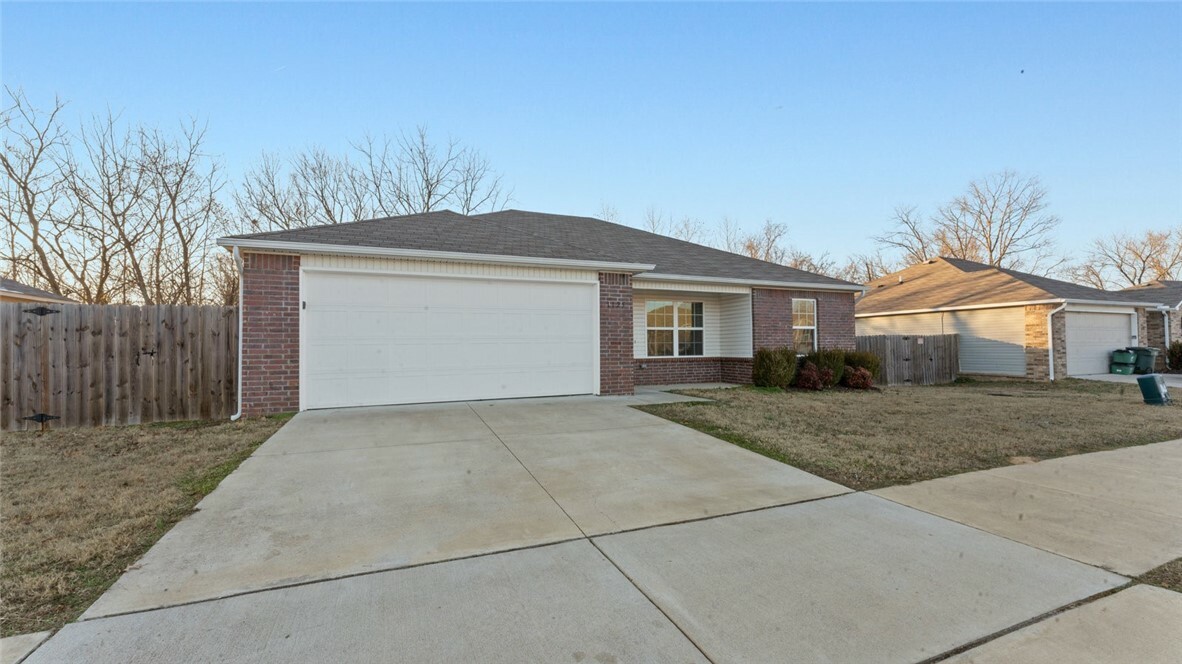 Property Photo:  1125 S Splash Drive  AR 72701 