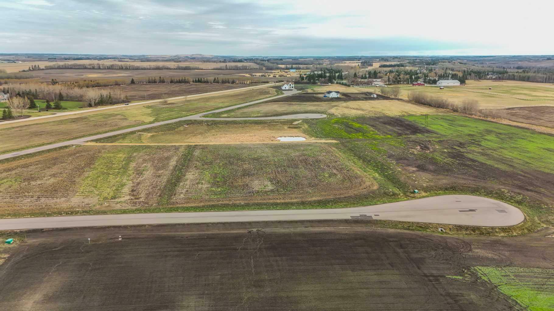 Property Photo: 28163 Township Road 374 11 AB T4E 2E1