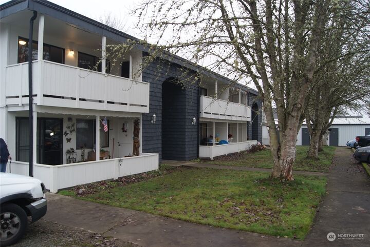 550 N 5th Street  Toledo WA 98591 photo