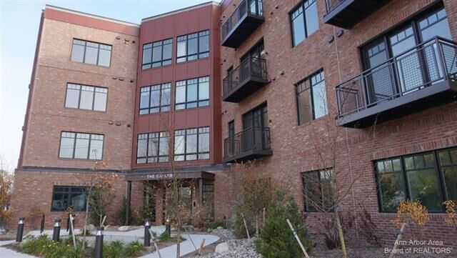 Property Photo:  441 S Ashley Street 405  MI 48103 
