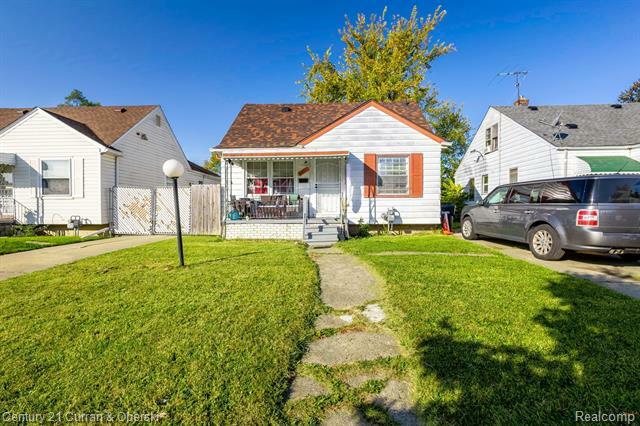 Property Photo:  8867 Rutland Street  MI 48228 