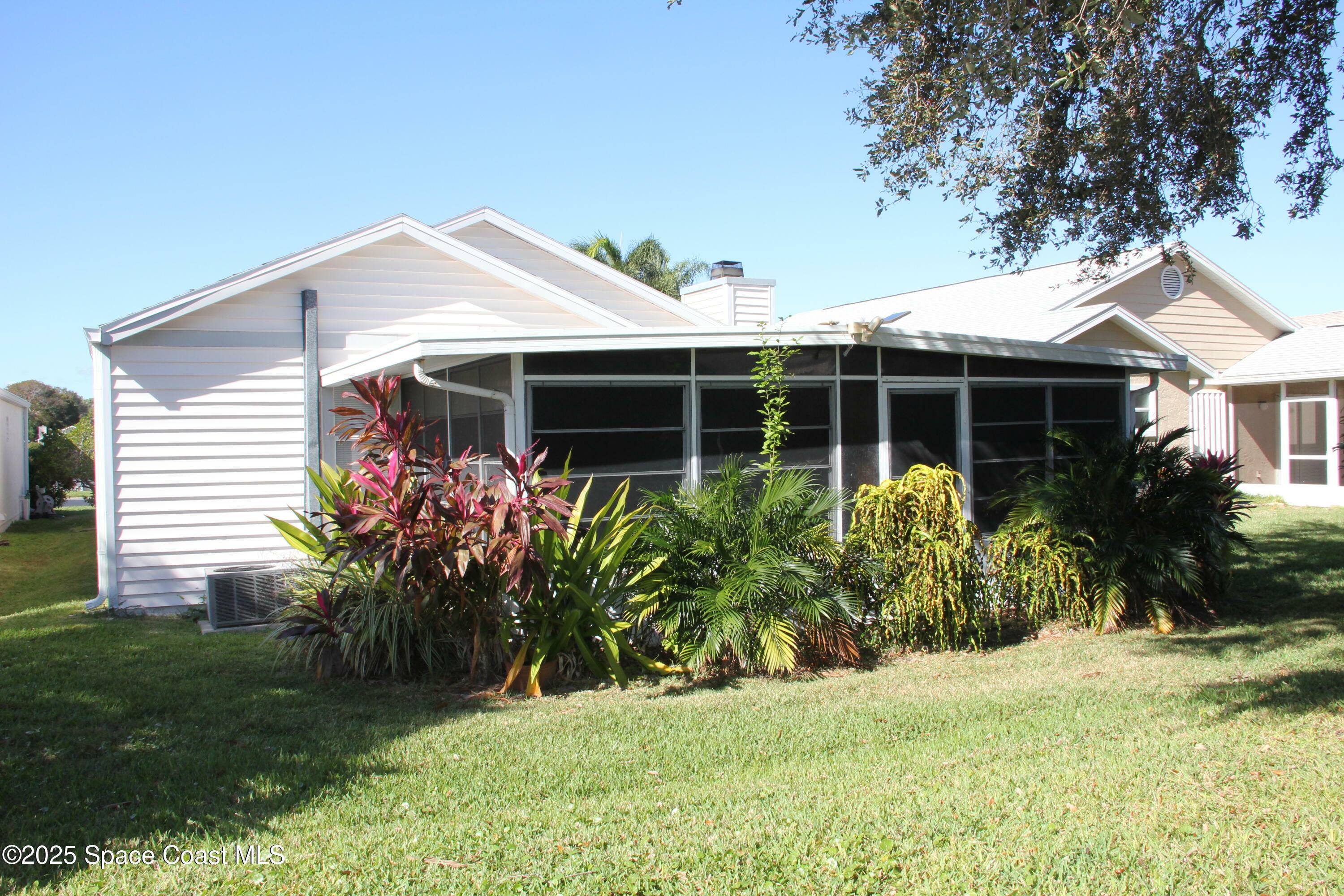 Property Photo:  4149 Green Oak Drive  FL 32901 